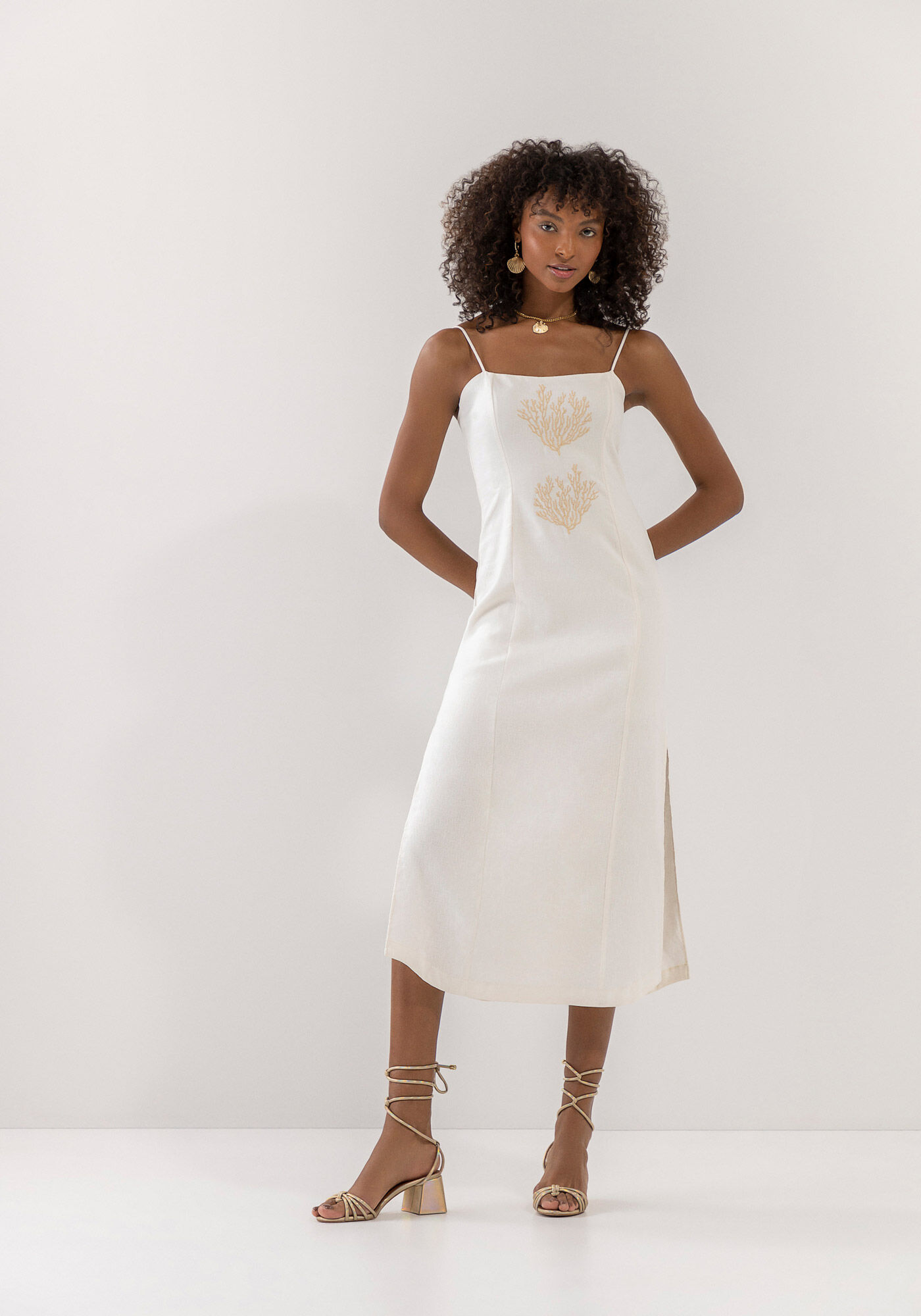 Vestido midi bordado clearance
