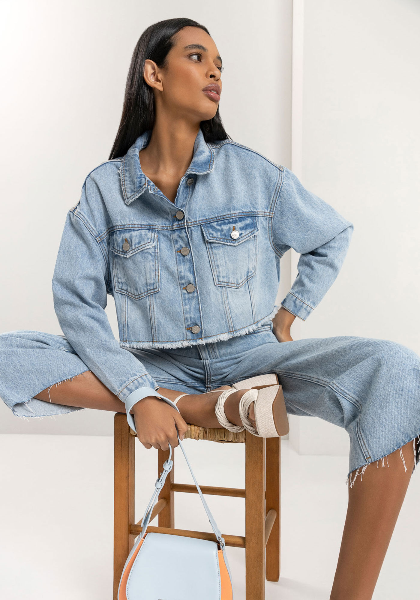 Jaqueta Jeans Cropped com Prega Costas, , large.