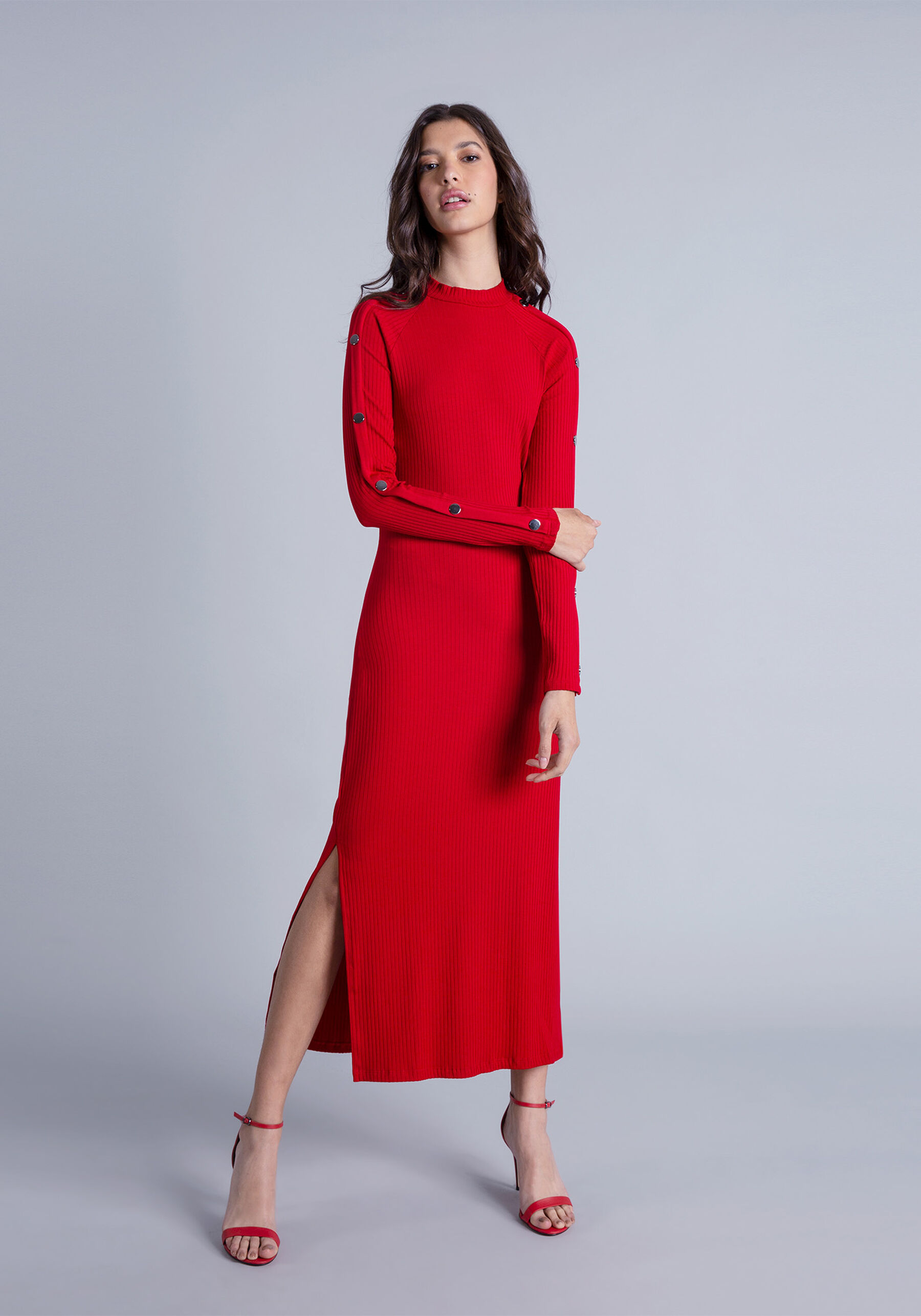 Vestido Manga Longa Mídi Rebites Vermelho Bulgaria, . Vestido Manga Longa Mídi Rebites Vermelho Bulgaria, , large.