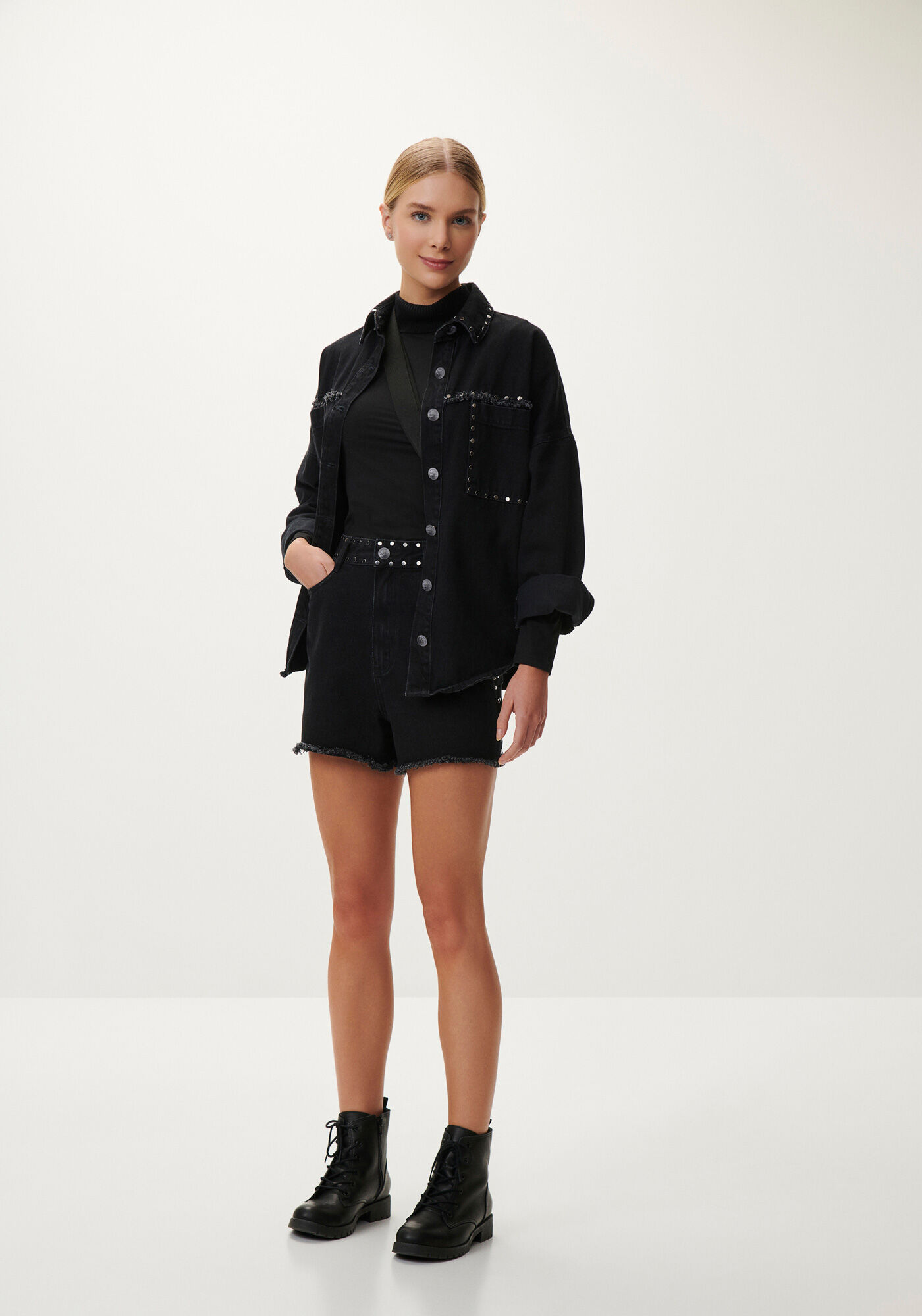 Blusa Manga Longa em Malha Aveludada com Gola Alta, , large.