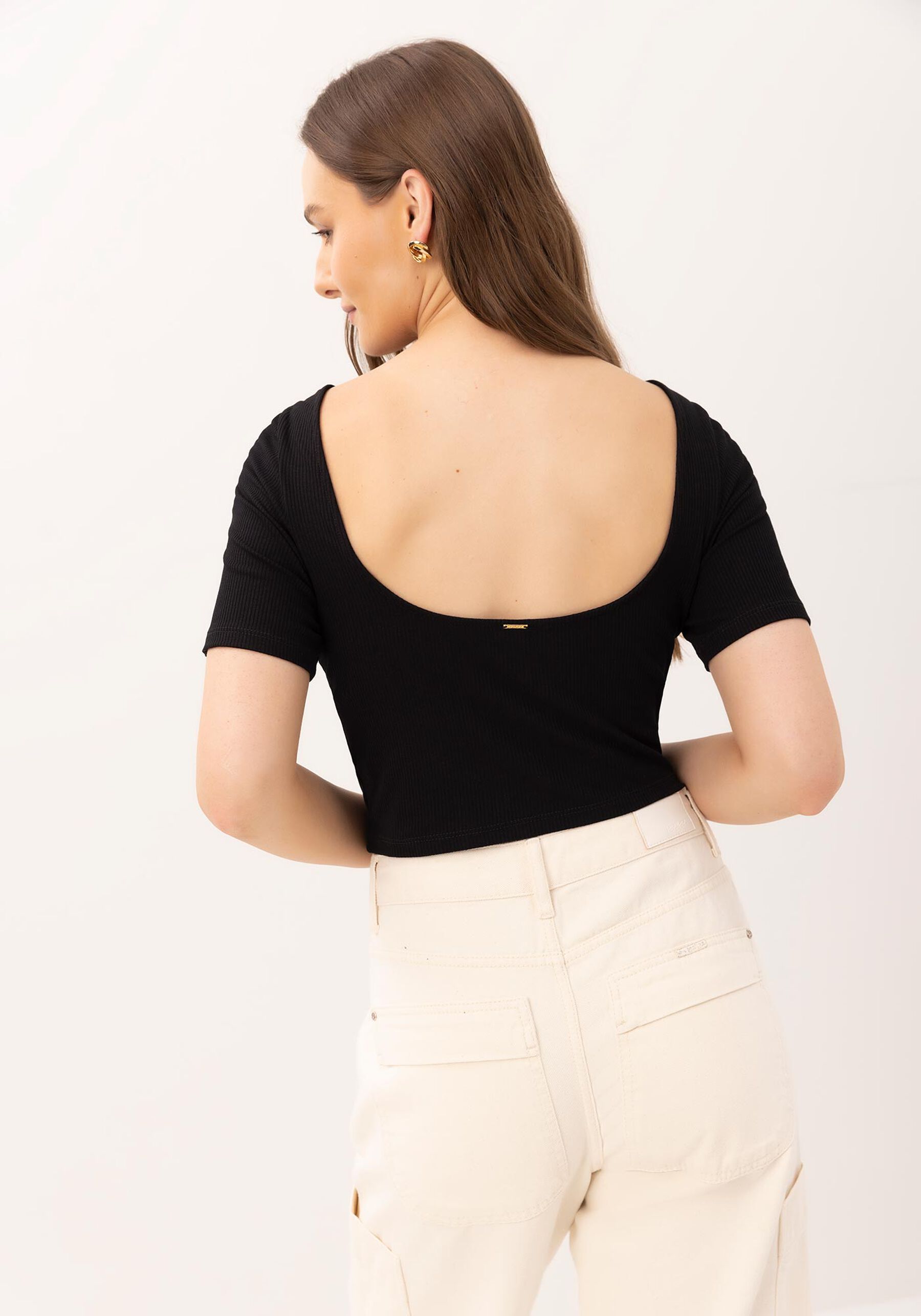 Blusa Presenteável Manga Curta Canelada Costas Cavadas, . Blusa Presenteável Manga Curta Canelada Costas Cavadas, , large.