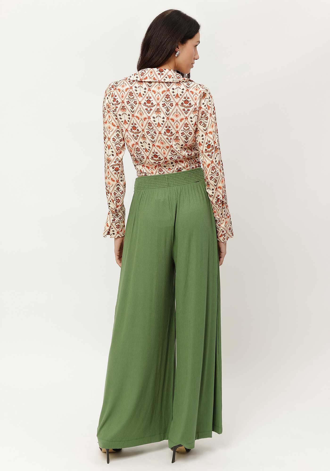 Cal&ccedil;a Pantalona Canelada com Detalhe C&oacute;s, , large.