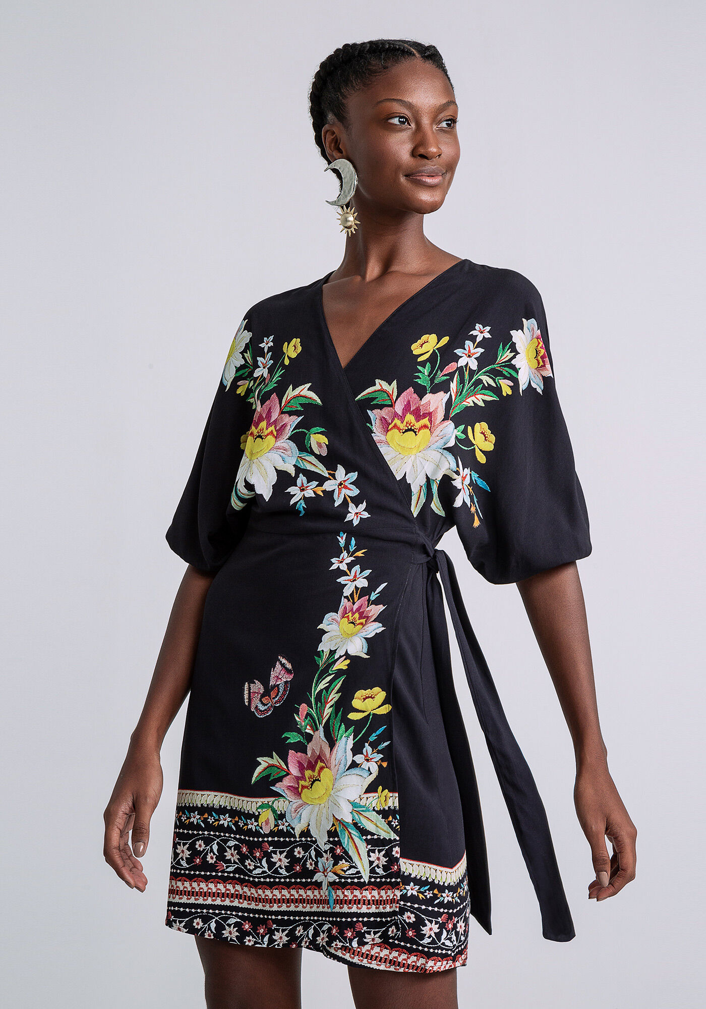 Vestido Curto Transpassado Estampa, NOSTALGIA, large.