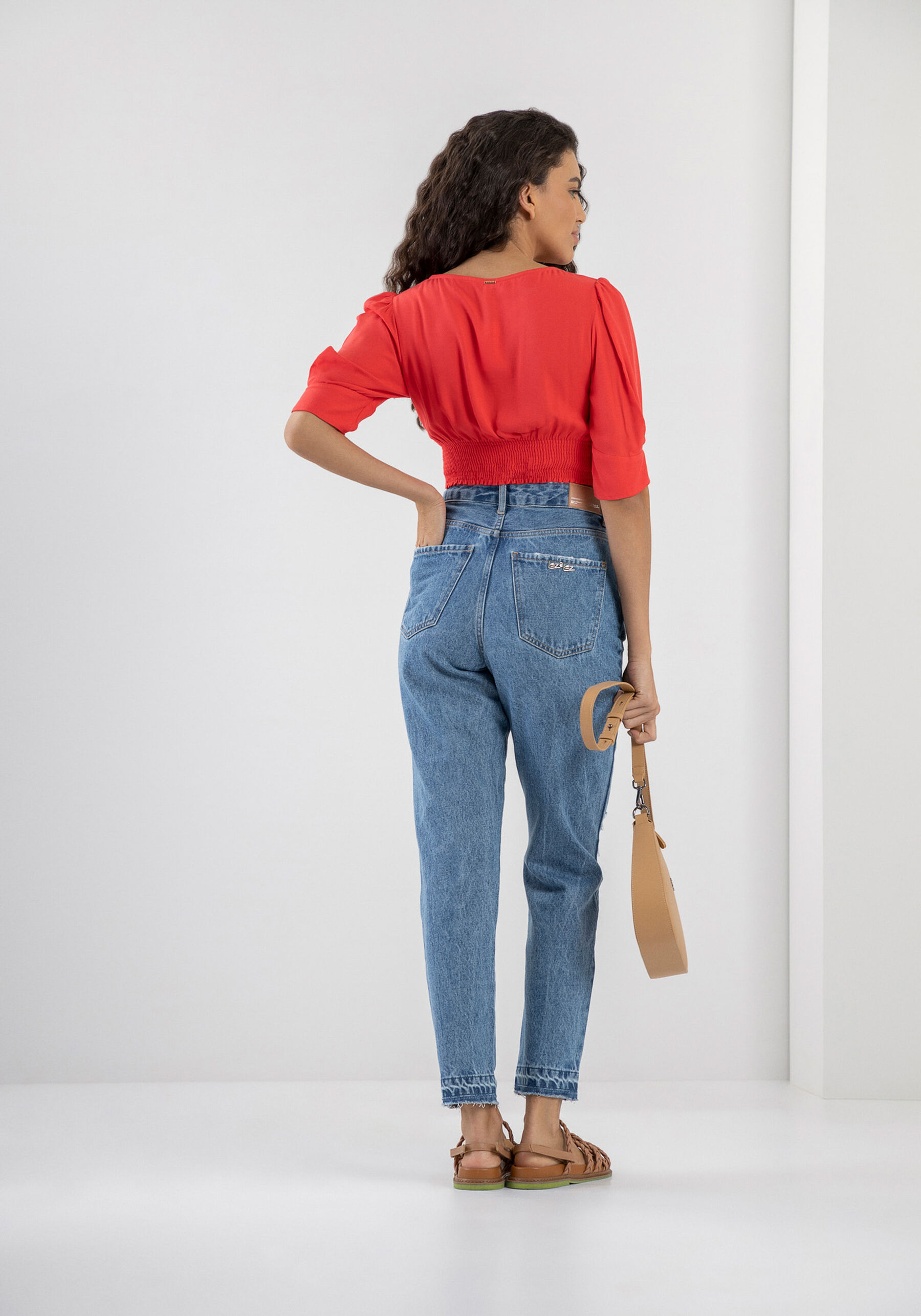 Blusa Cropped em Viscose com Franzido Mangas, . Blusa Cropped em Viscose com Franzido Mangas, , large.