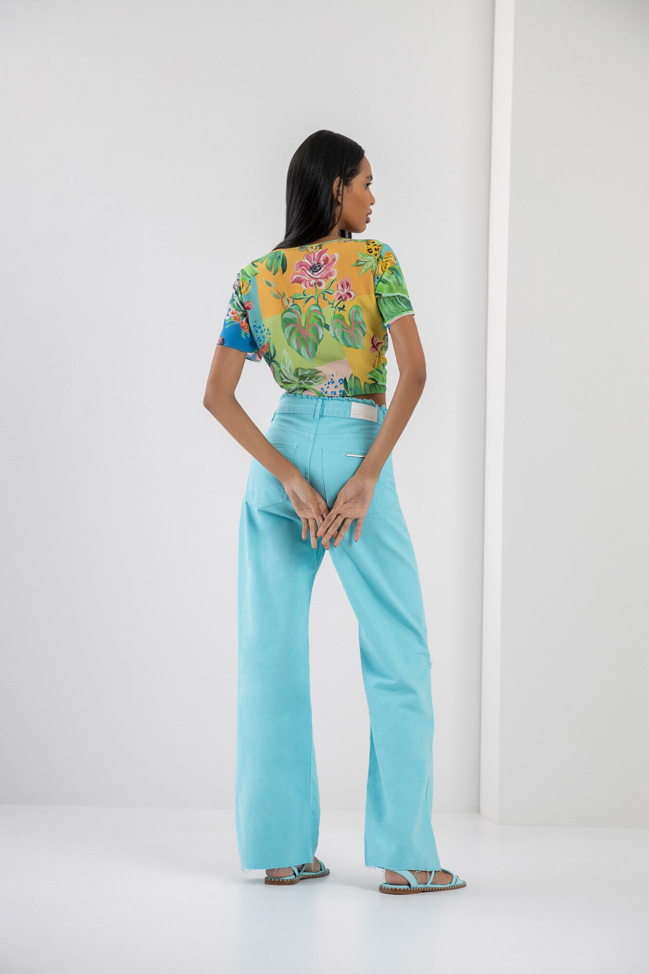 Blusa Manga Curta em Tecido Plano Estampada, , large.