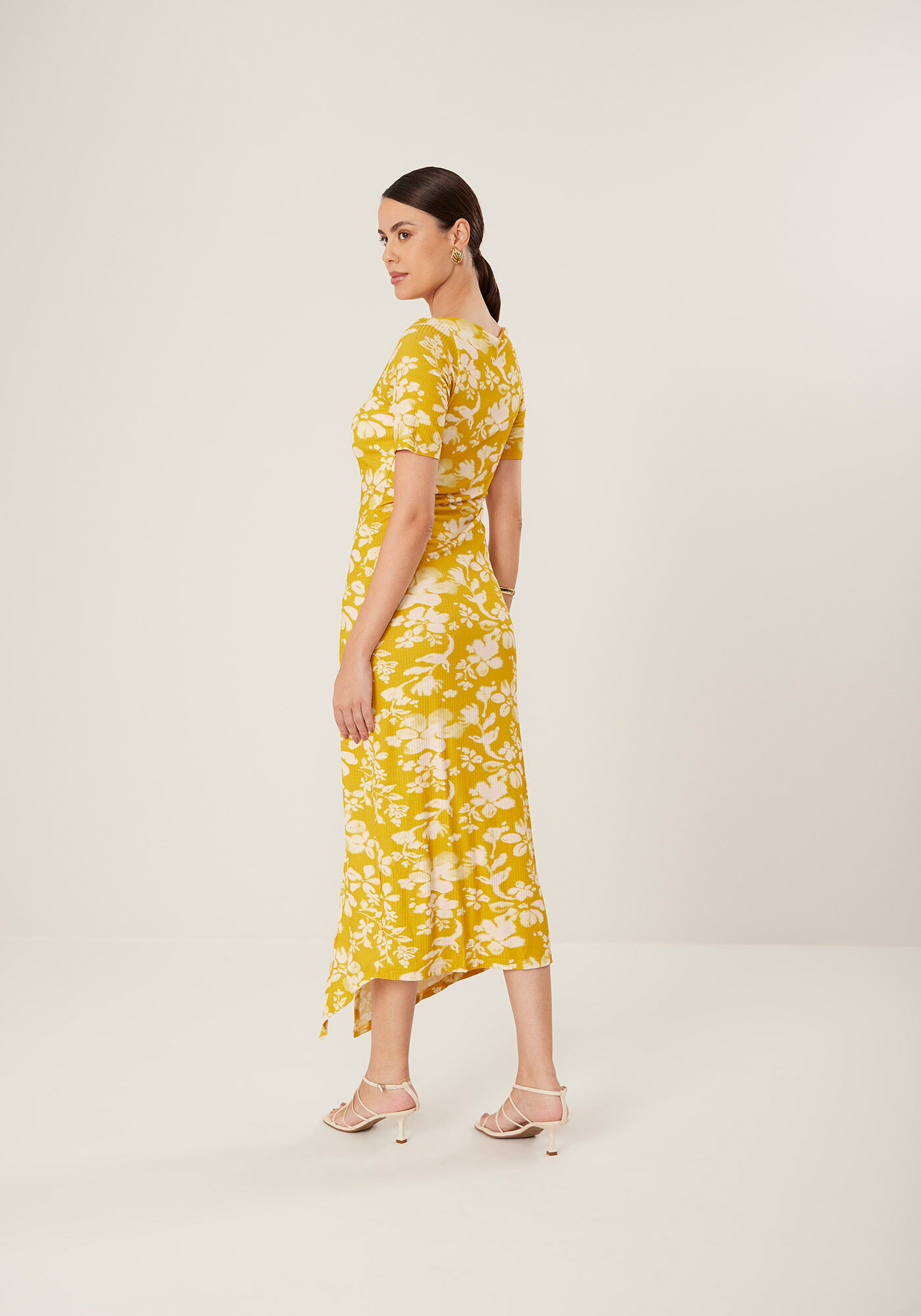 Vestido Midi Ch&aacute; Estampado Assim&eacute;trico Em Malha Canelada, , large.