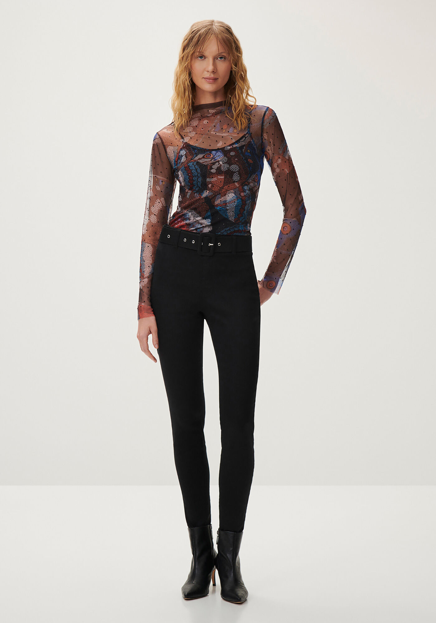 Blusa Manga Longa em Tule Po&aacute; com Gola Alta, , large.