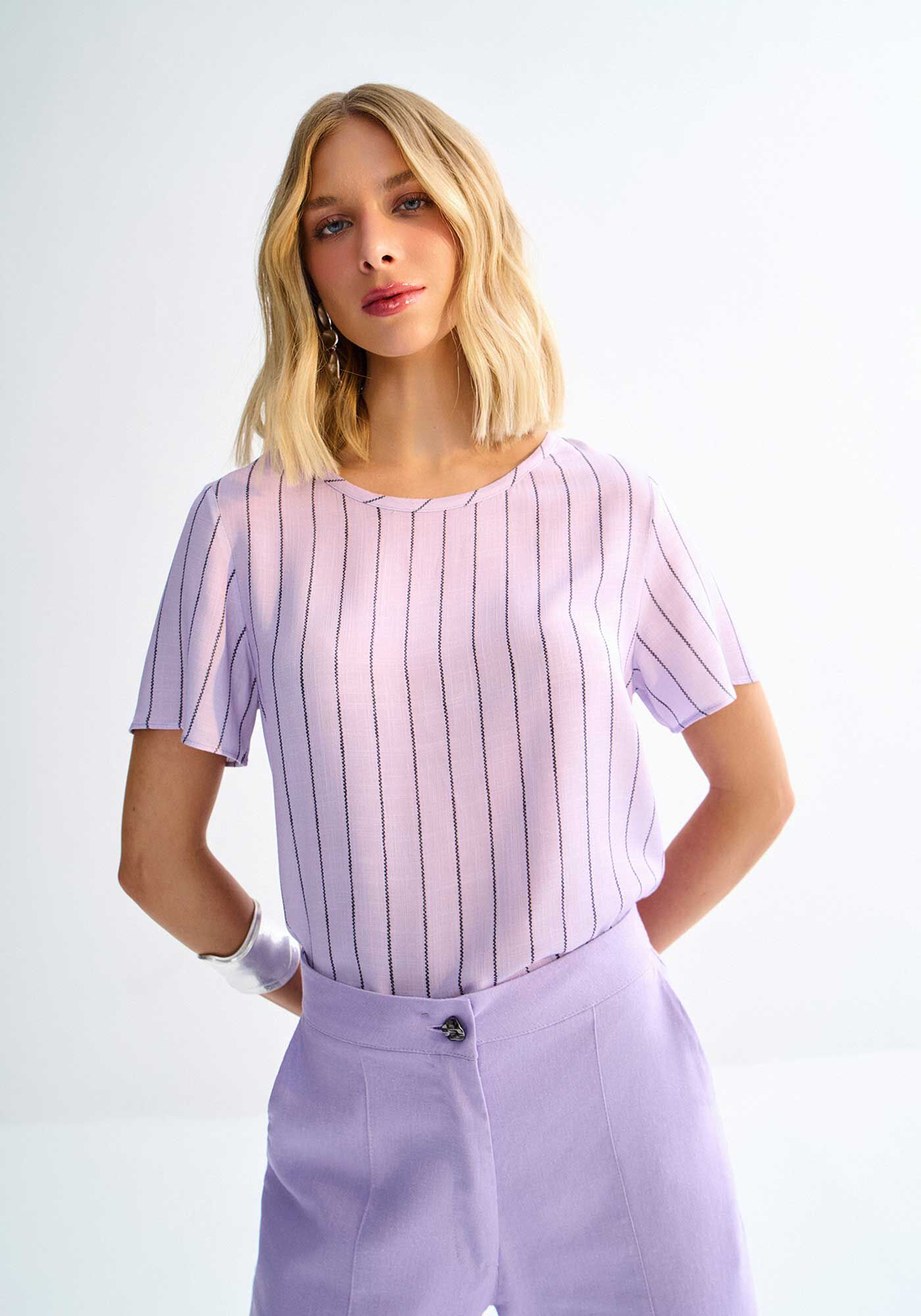 Blusa Manga Curta em Viscose Estampada, , large.