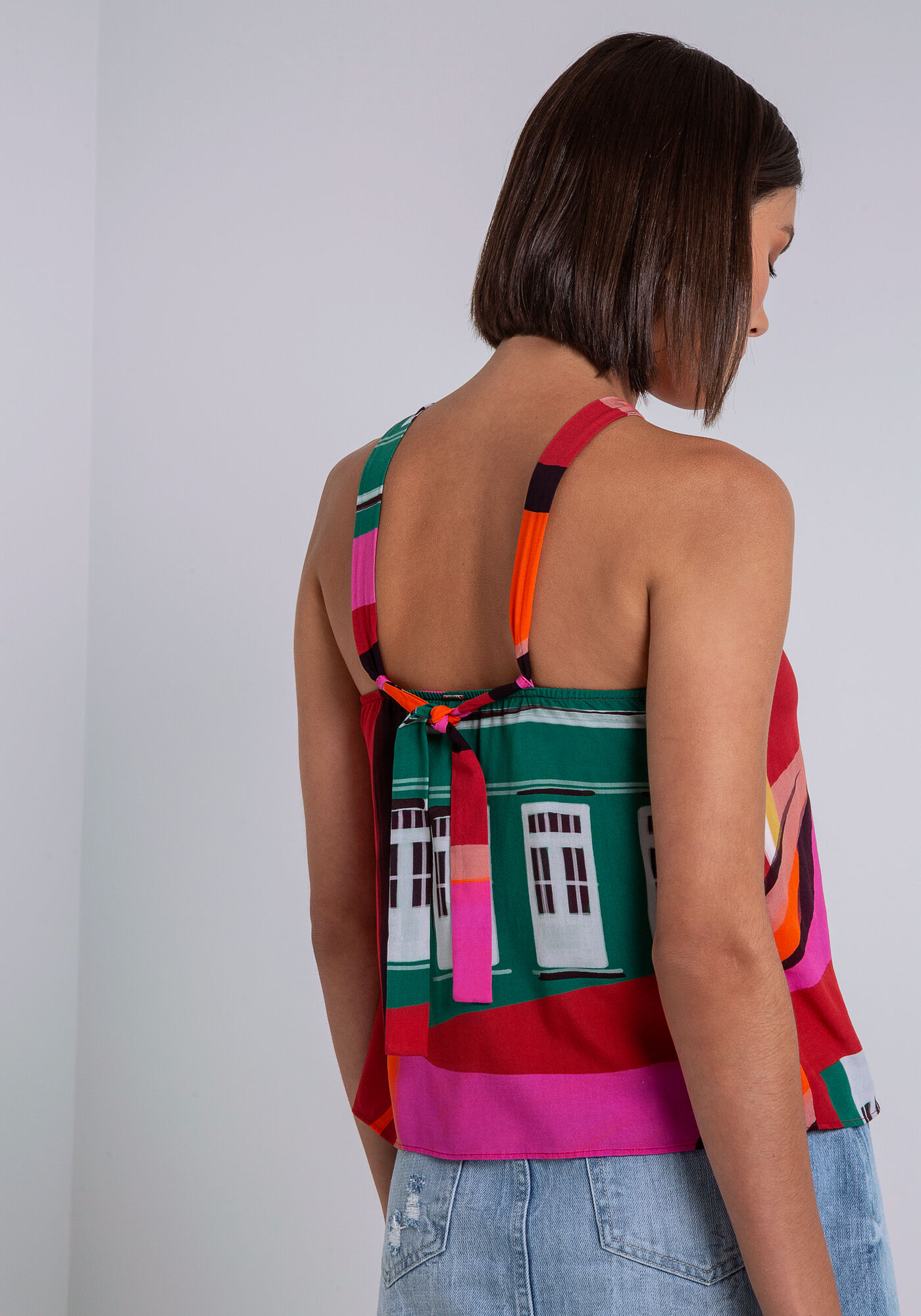 Blusa com Al&ccedil;as em Viscose Estampada, QUATRO CANTOS, large.