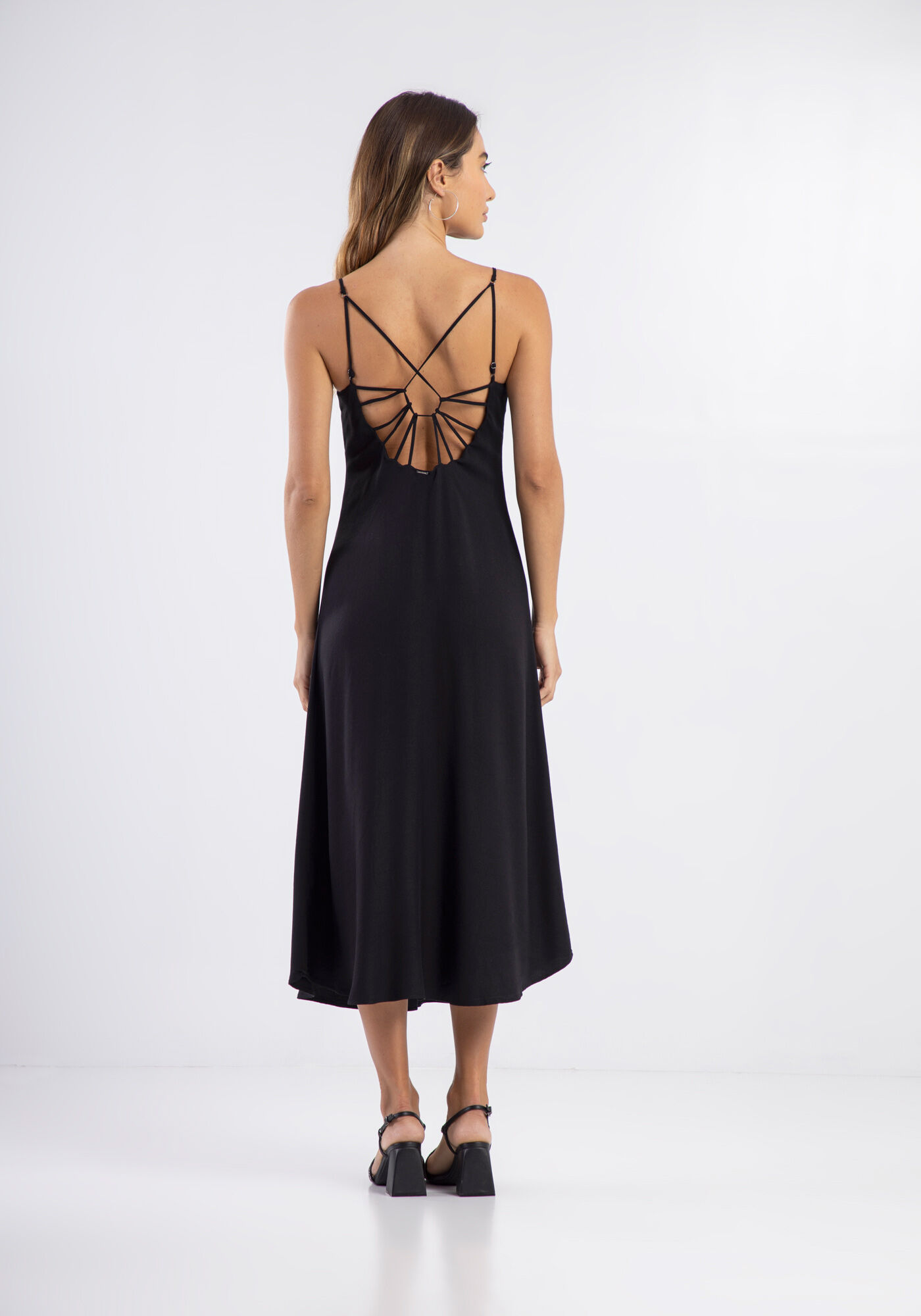 Vestido Midi em Viscose com Detalhe Costas, , large.