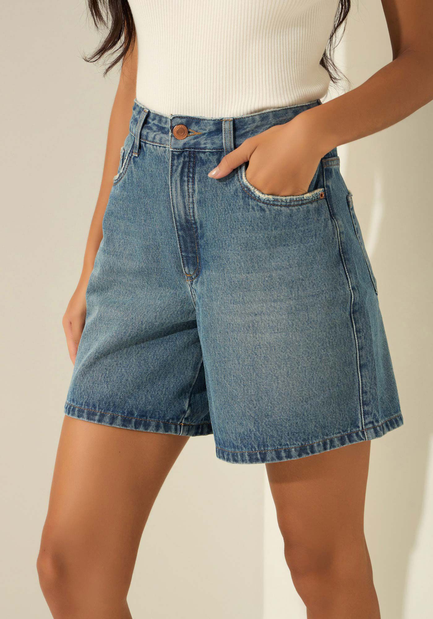 Bermuda Mom Jeans Com Cintura Alta, JEANS, large.