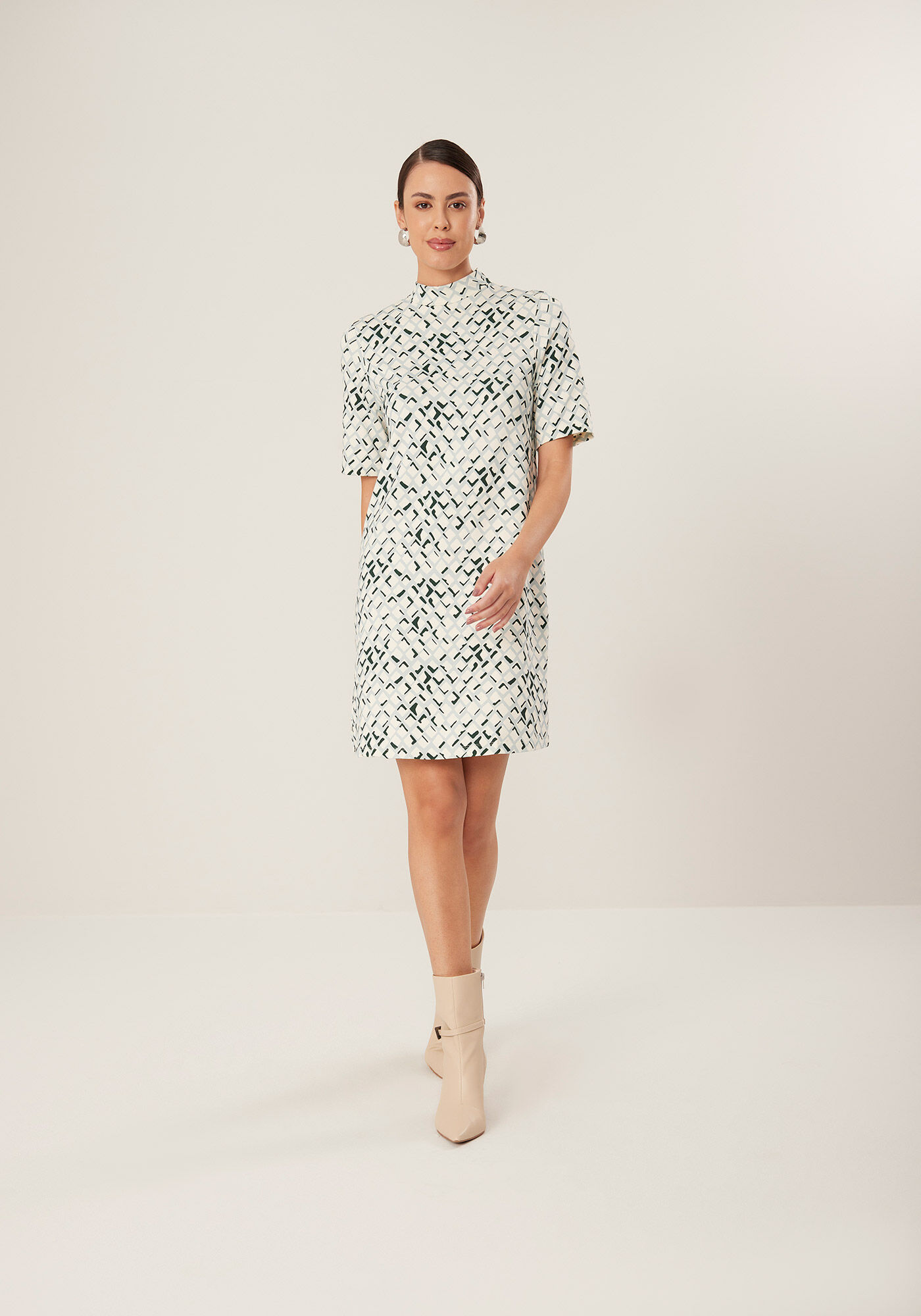 Vestido Curto Estampado Com Gola Alta Em Moletom De Viscose, , large.