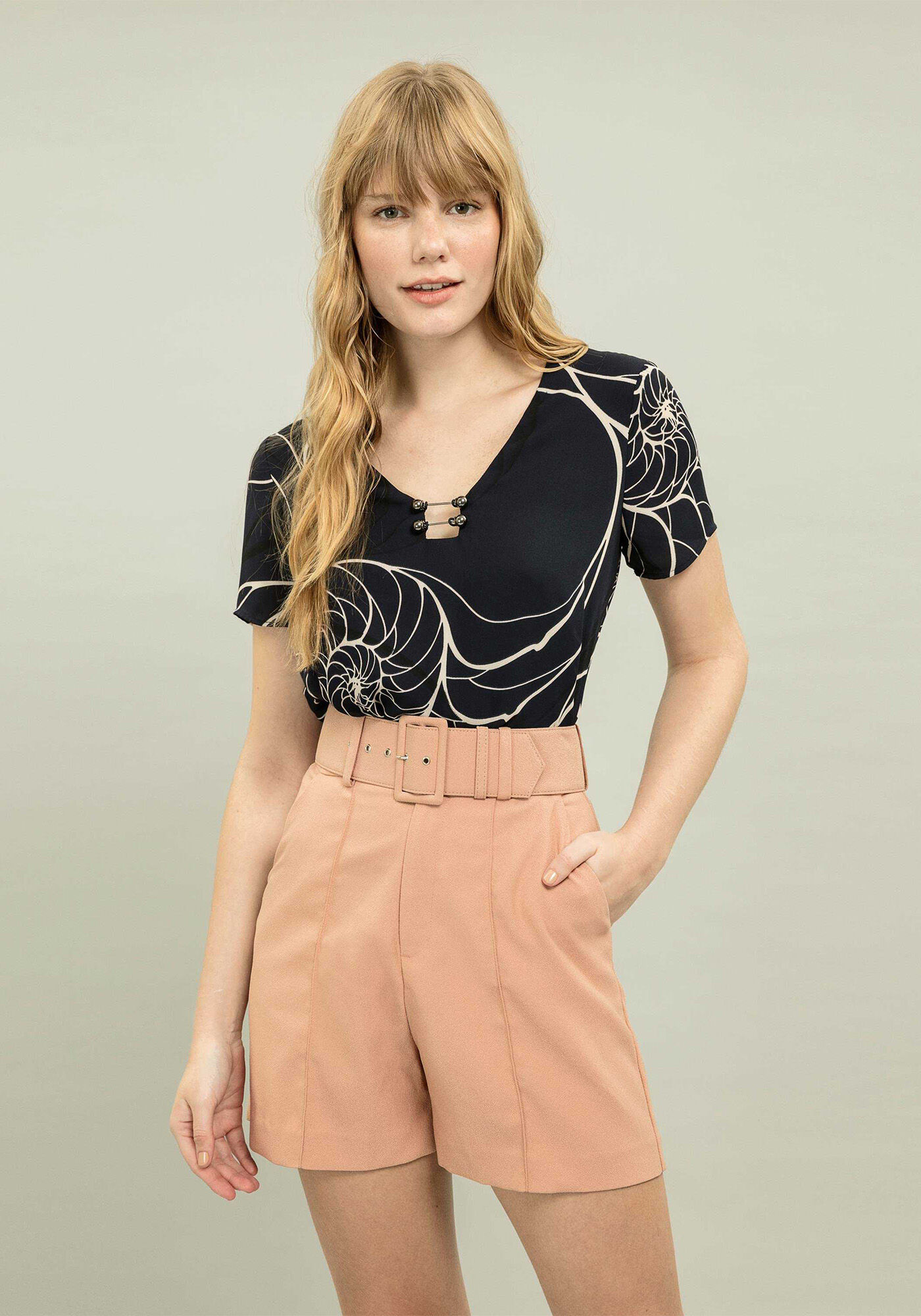 Blusa Piercing Estampa Honeycomb, , large.