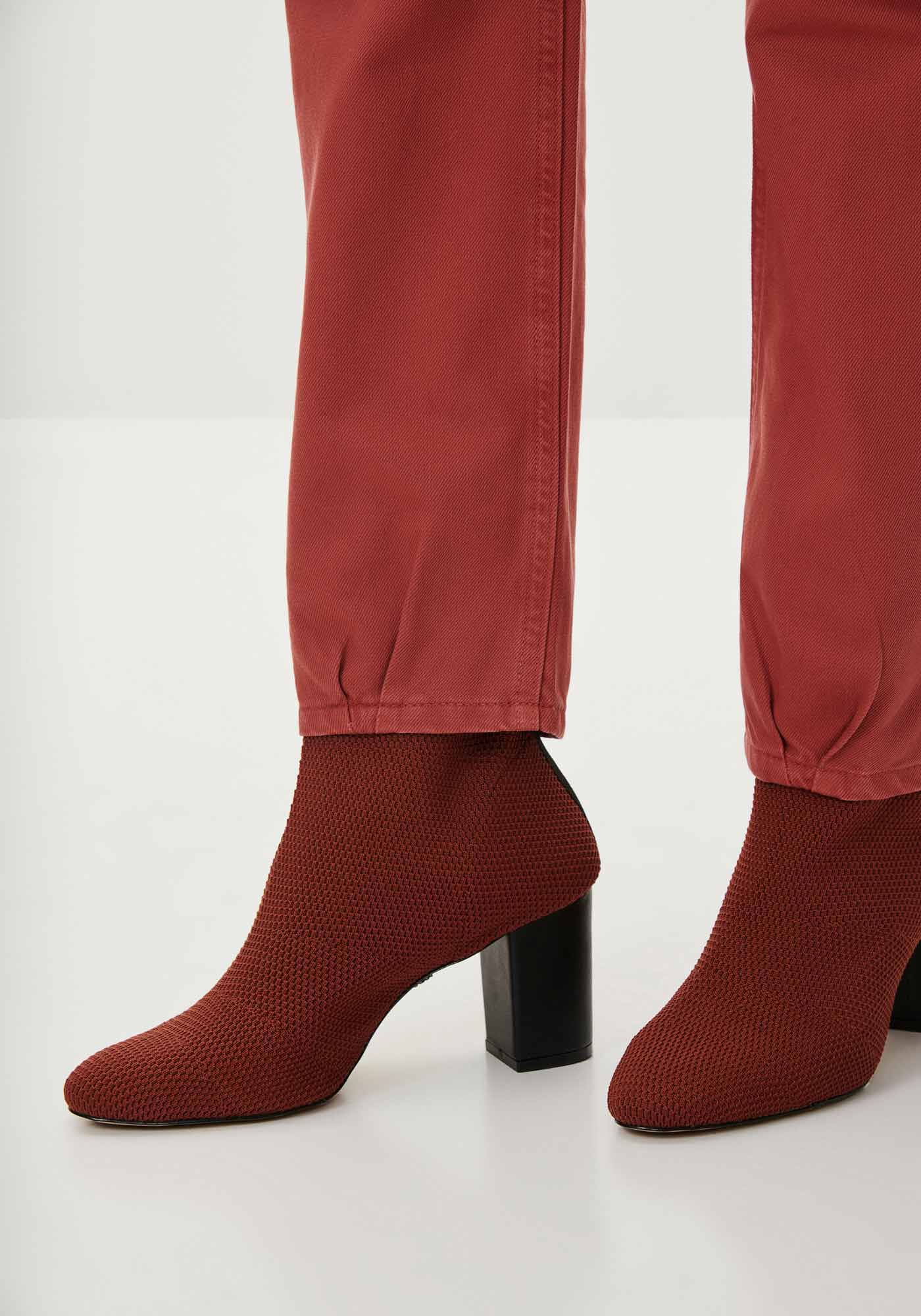 Cal&ccedil;a Sarja Mom Cropped Super Alta com Prega Barra, MARROM MUSTANG, large.