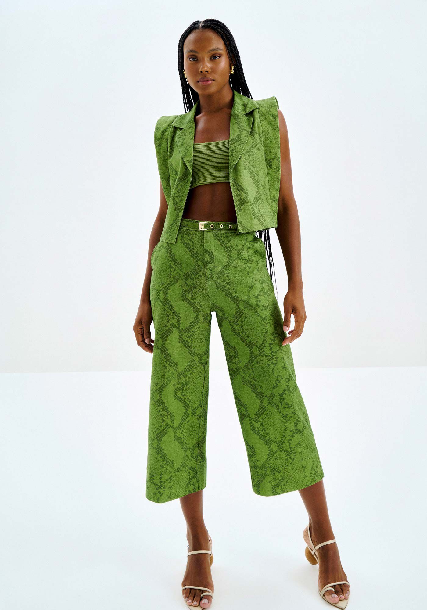 Cal&ccedil;a Reta Pantacourt em Linho Animal Print, SNAKE, large.