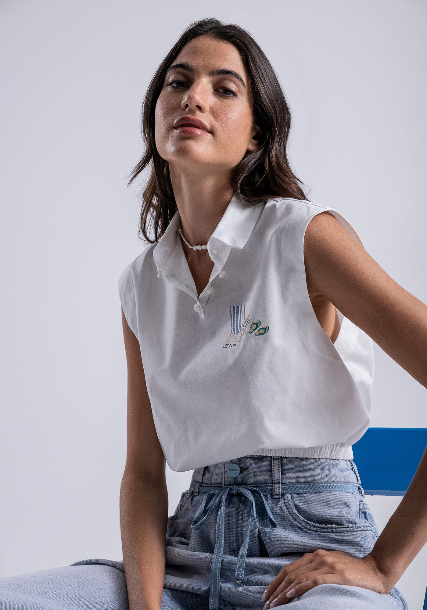 Regata Polo Cropped em Tricoline com Bordado, , large.