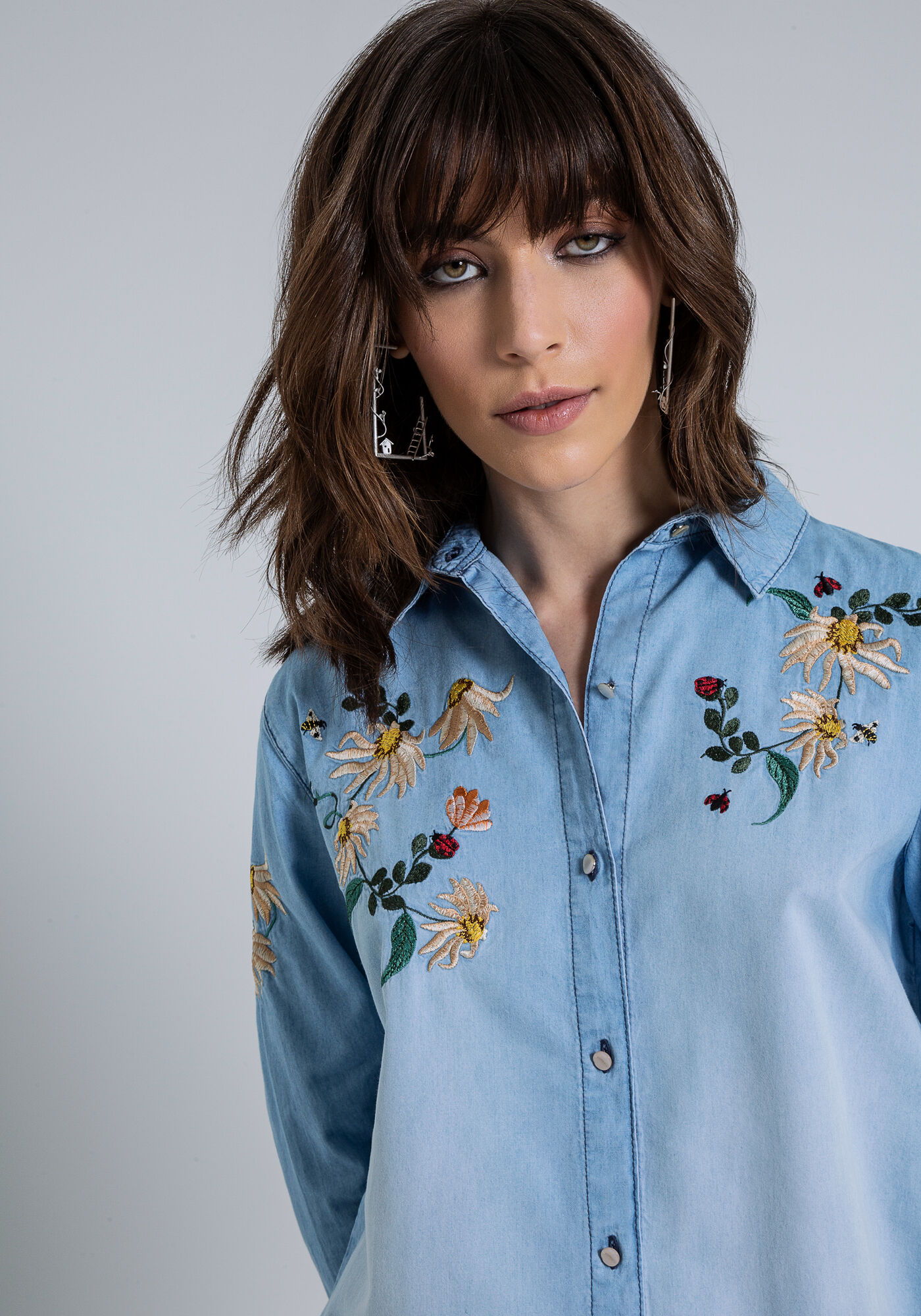Camisa clearance jeans bordada