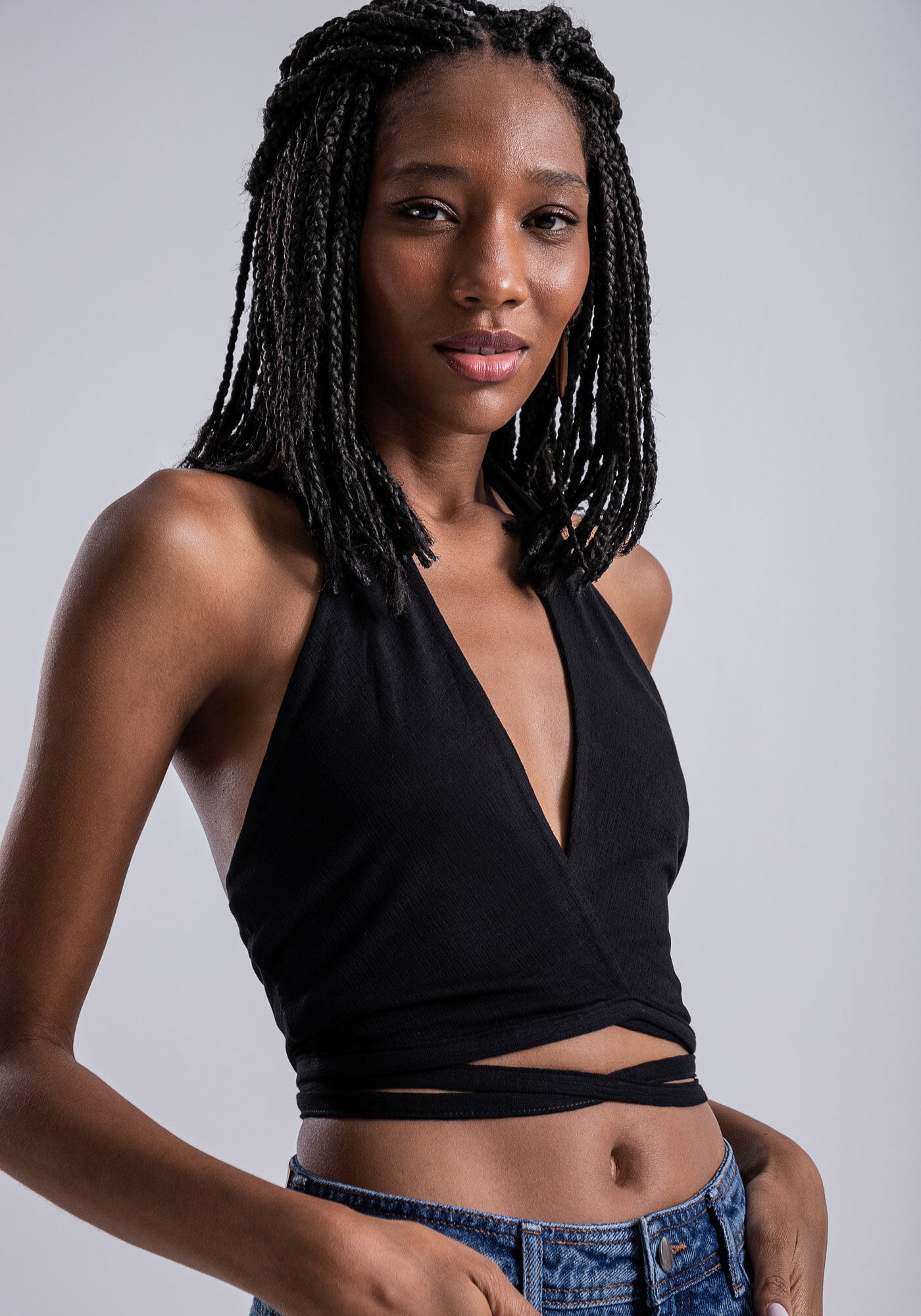 Blusa Frente &Uacute;nica Cropped em Malha com Amarra&ccedil;&atilde;o, , large.