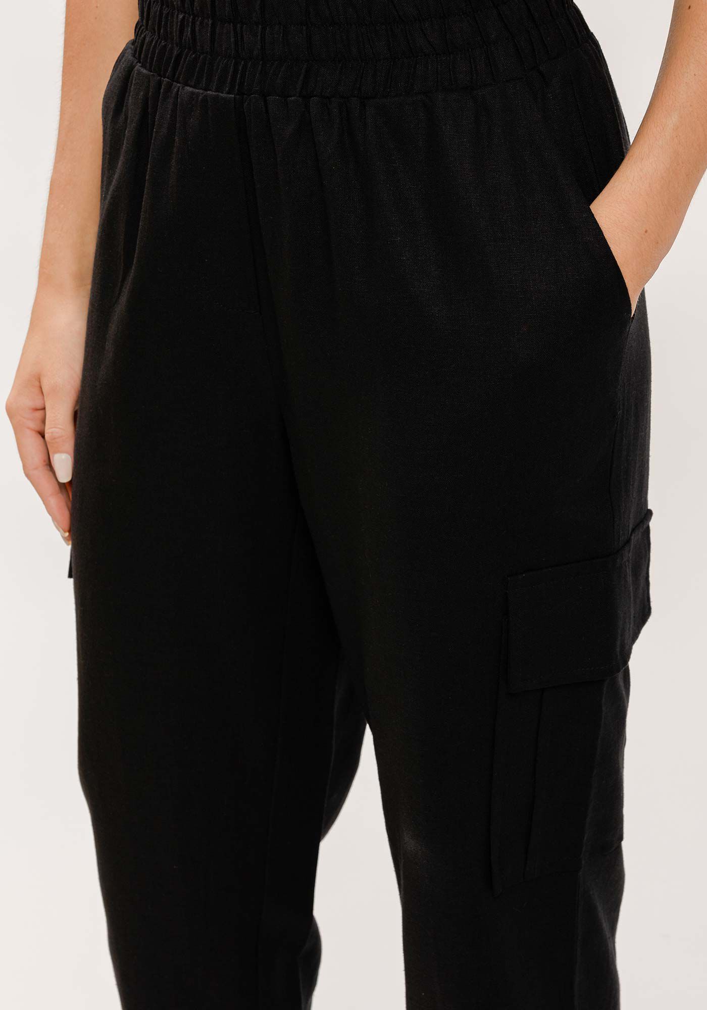 Cal&ccedil;a Jogger em Linho com Bolso Cargo, PRETO REATIVO, large.