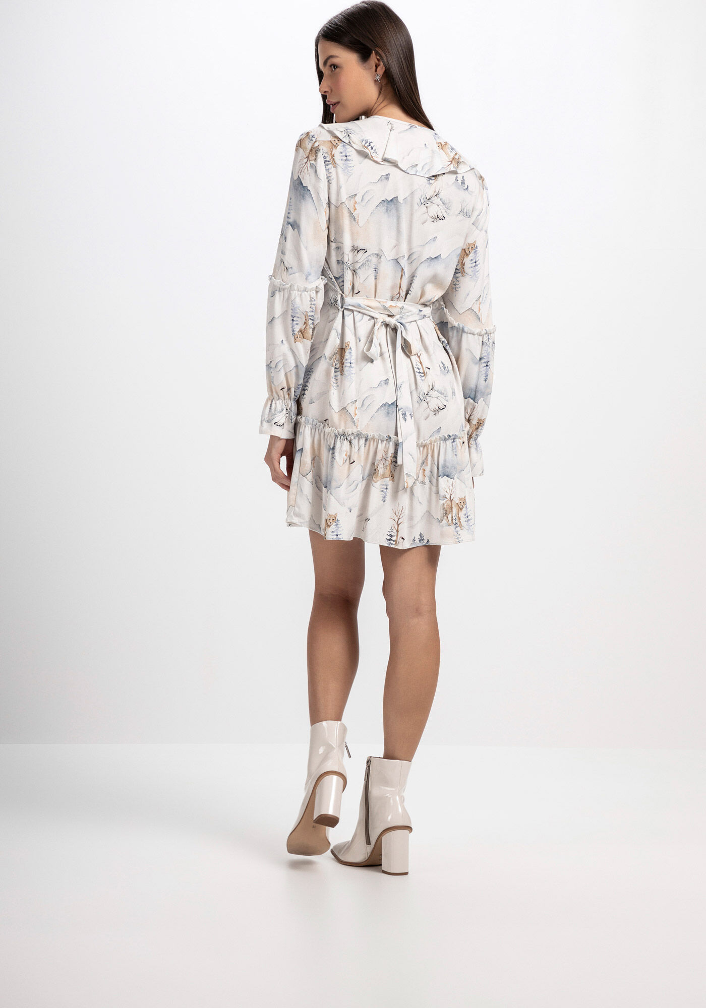 Vestido Curto Manga Longa em Crepe com Babados, FOX, large.