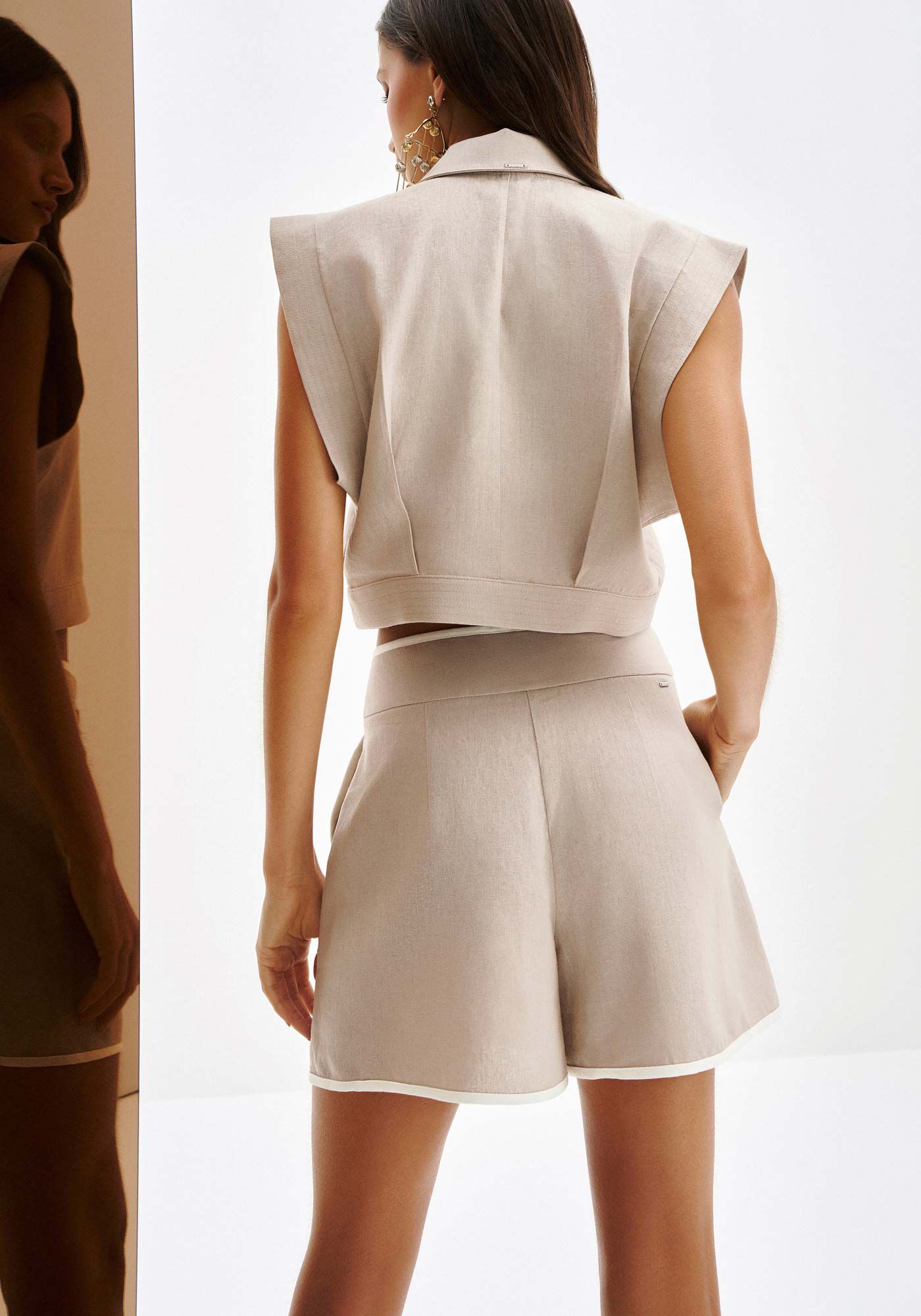 Shorts Alfaiataria em Linho com Pregas, , large.