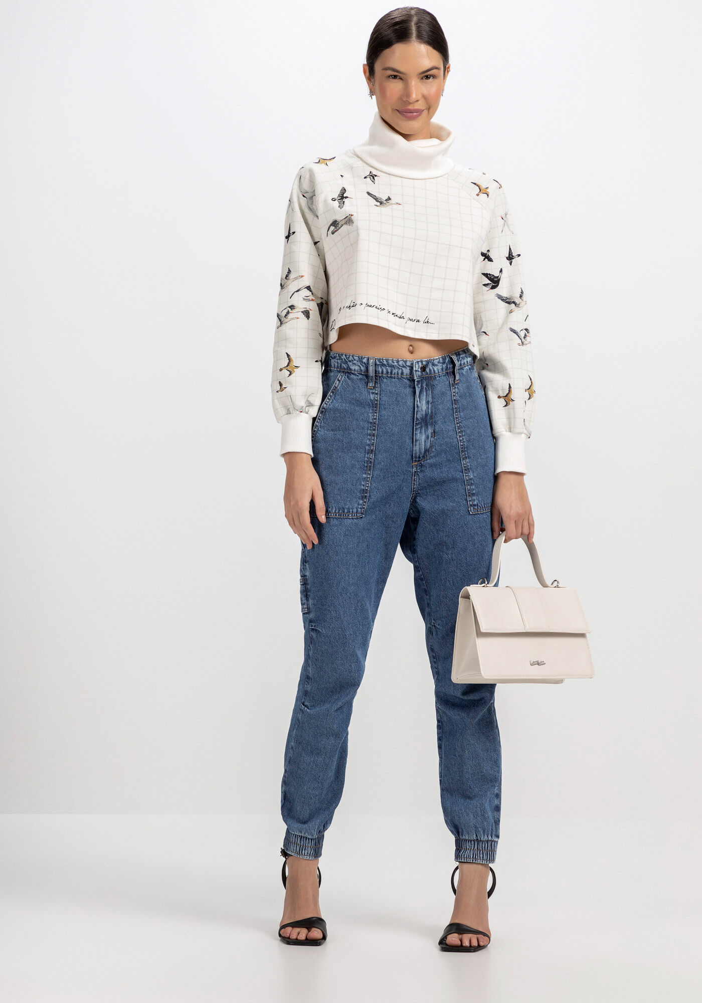 Blus&atilde;o Cropped Estampado com M&aacute;xi Gola, PASSAROS, large.