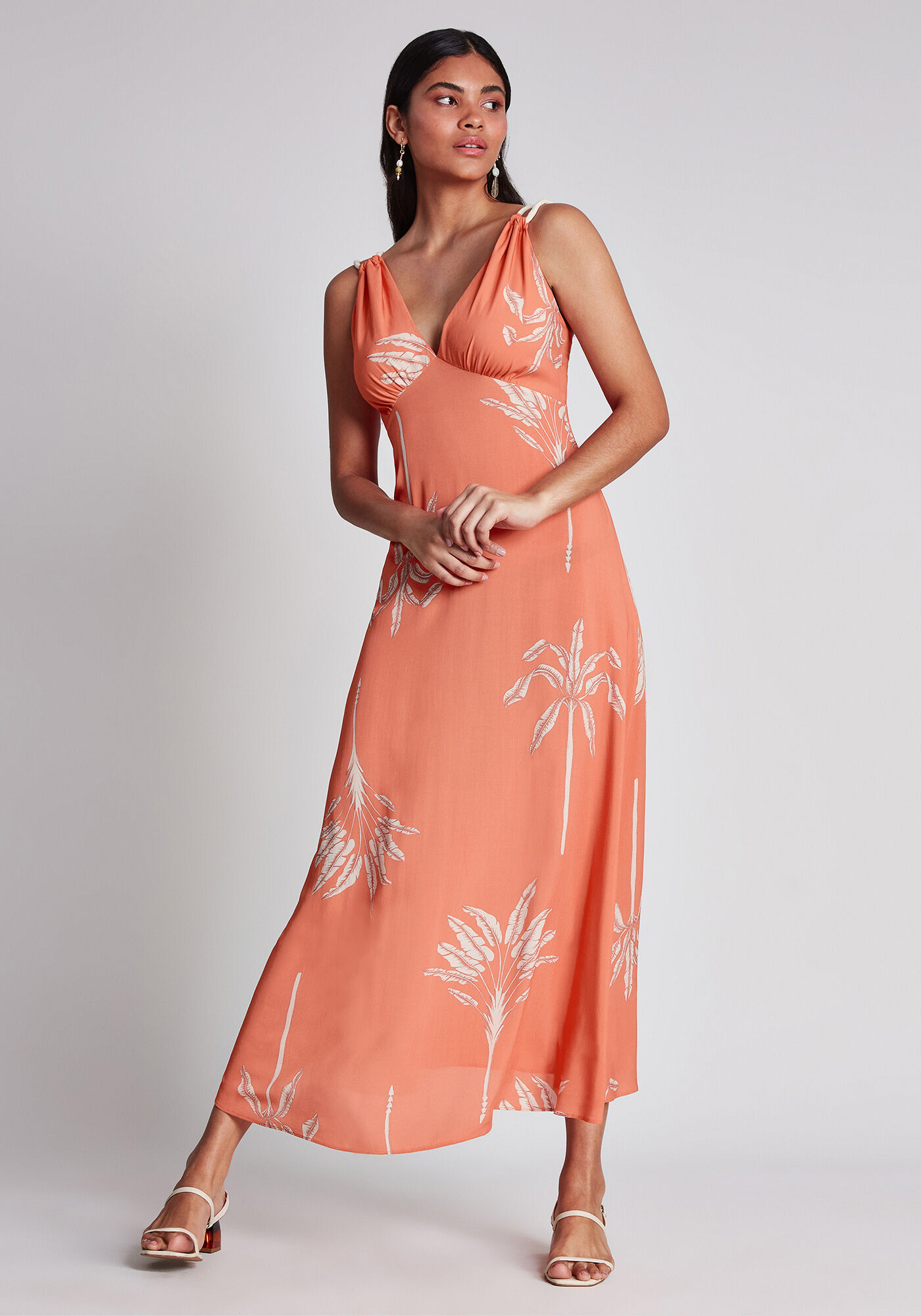 Vestido com Al&ccedil;as M&iacute;di Estampa, , large.