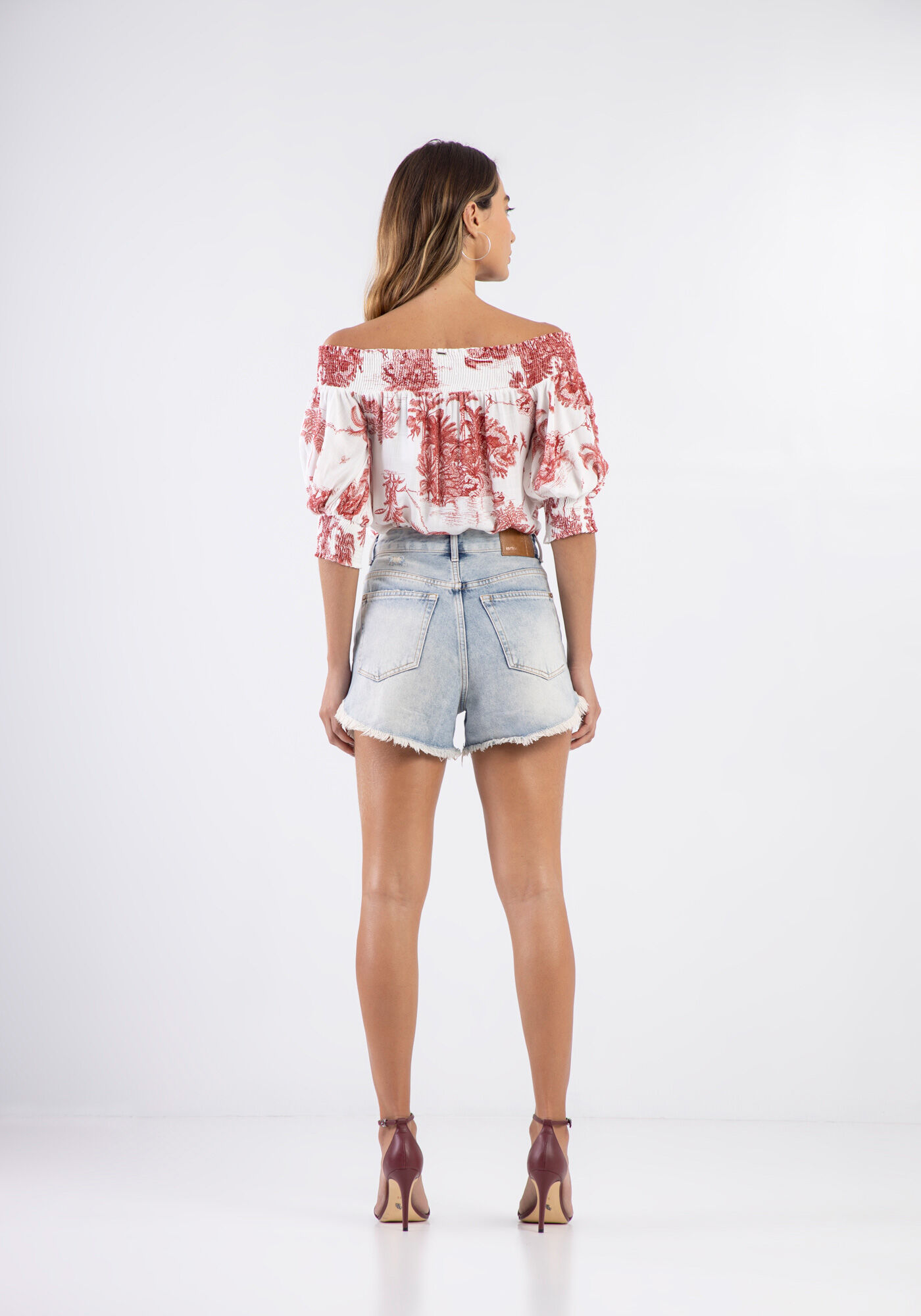 Blusa Ombro a Ombro em Viscose Estampada, , large.