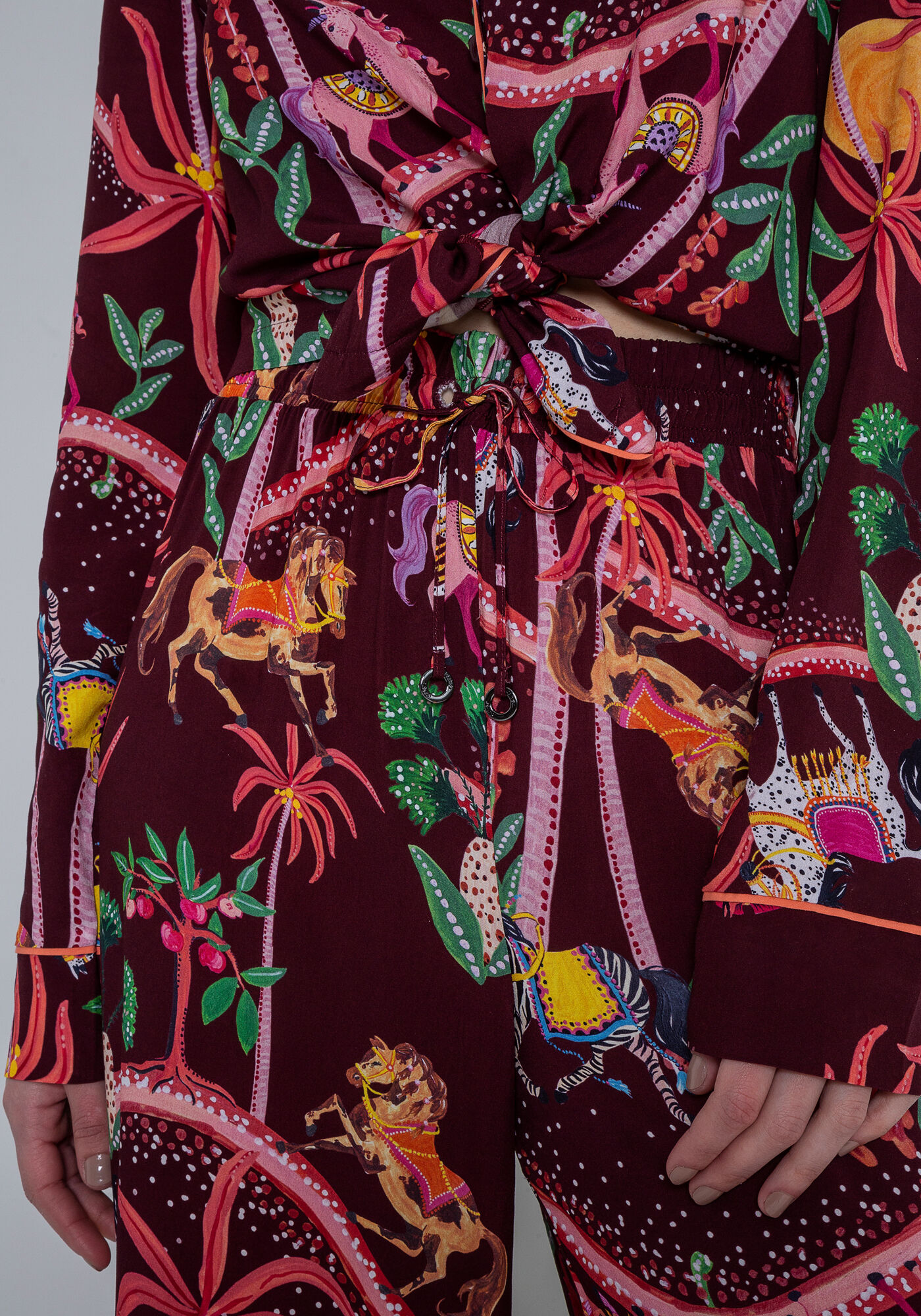 Conjunto Camisa e Cal&ccedil;a em Viscose Estampado, , large.