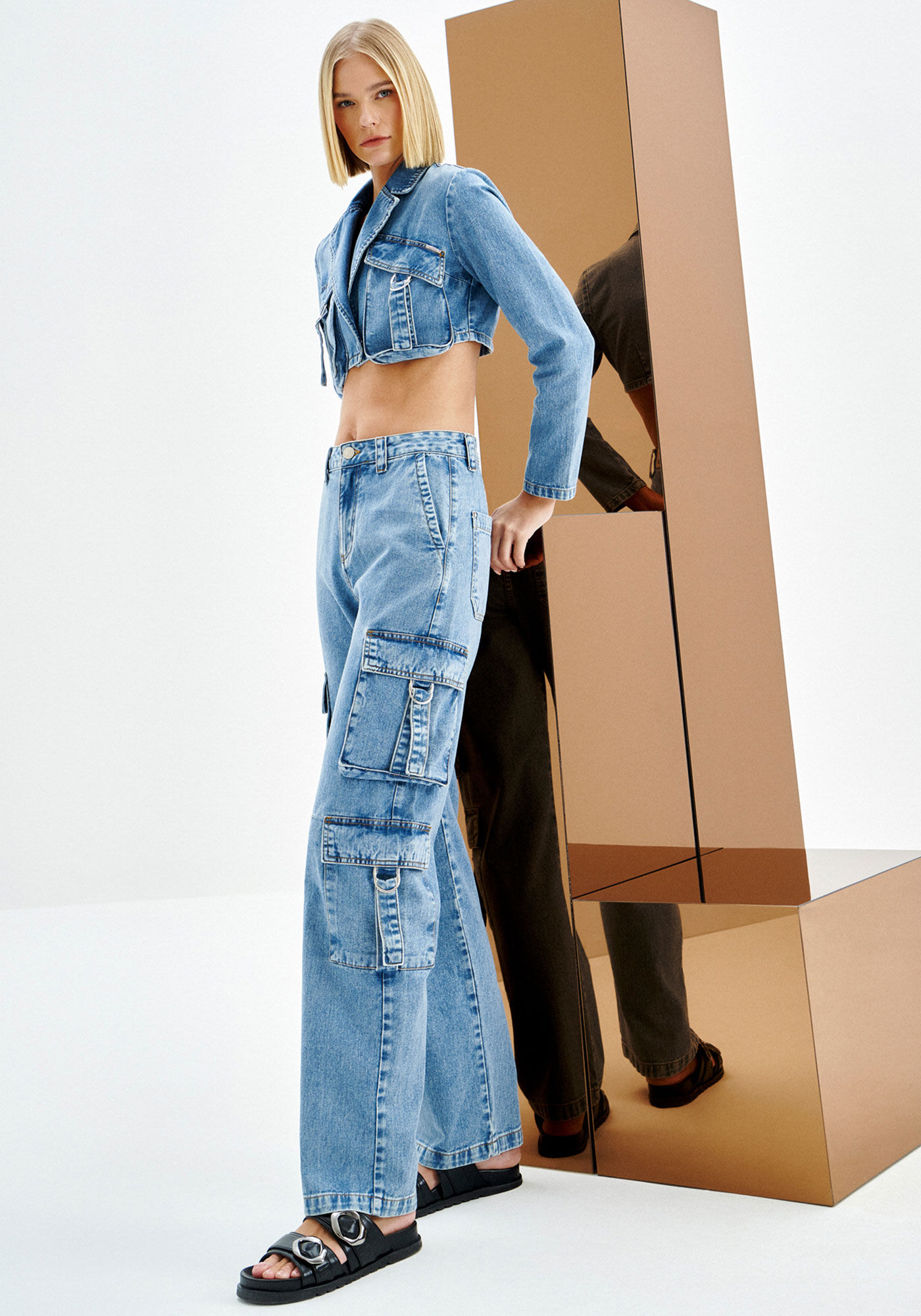 Cal&ccedil;a Jeans Baggy Utilit&aacute;ria com Bolso Cargo, JEANS, large.