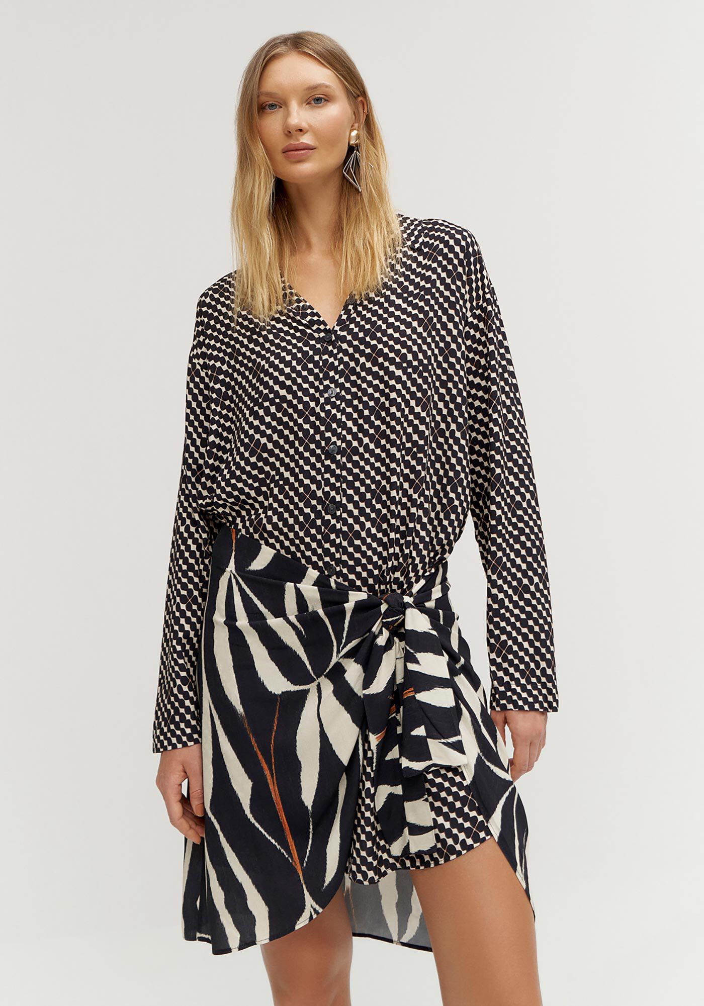 Conjunto Vestido Chemise e Saia Transpassada, , large.