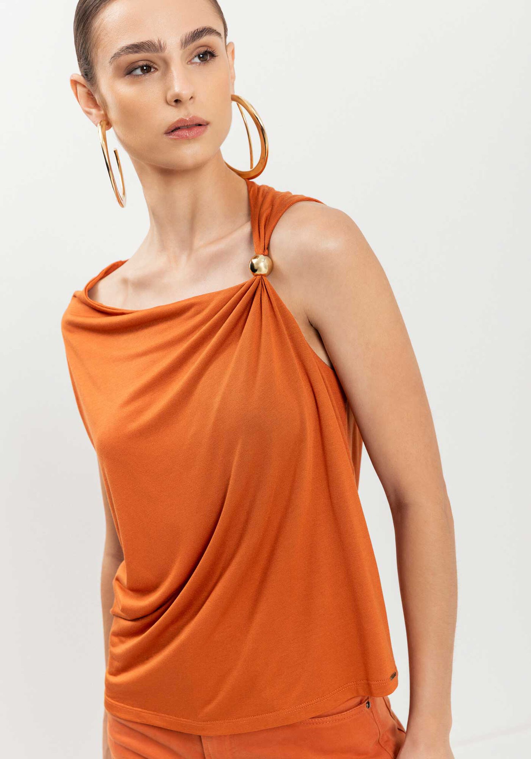 Blusa Em Malha Modal Com Enfeite Na Alça, . Blusa Em Malha Modal Com Enfeite Na Alça, , large.