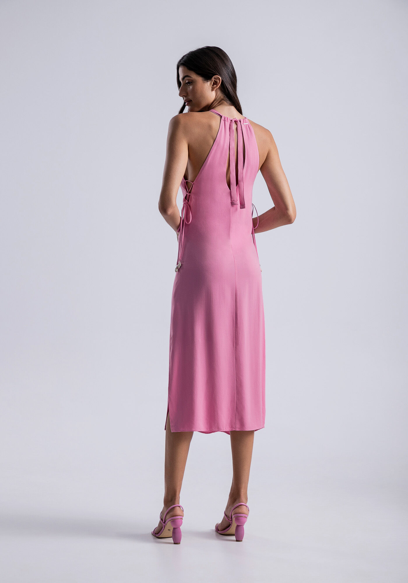Vestido Midi em Viscose com Amarra&ccedil;&atilde;o Lateral, ROSA FABULOUS, large.
