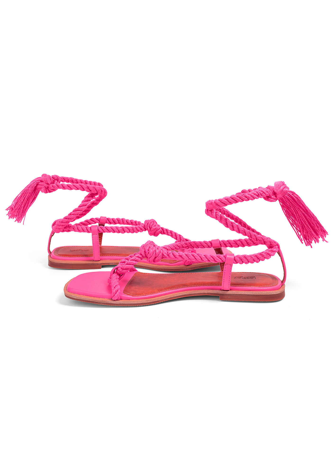 Sand&aacute;lia Rasteira com Amarra&ccedil;&atilde;o Cord&atilde;o, , large.