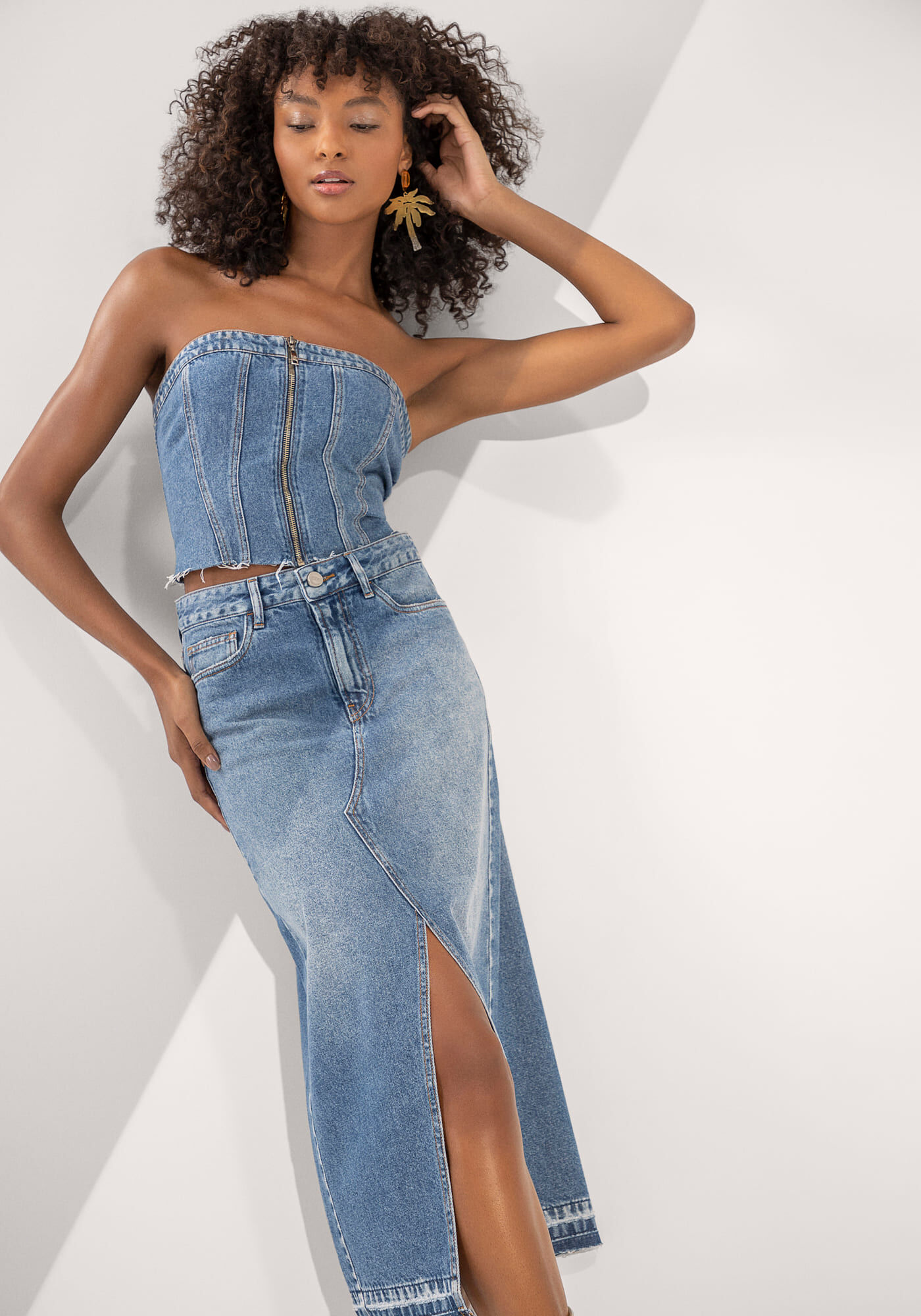 Saia jeans midi com babado deals na barra