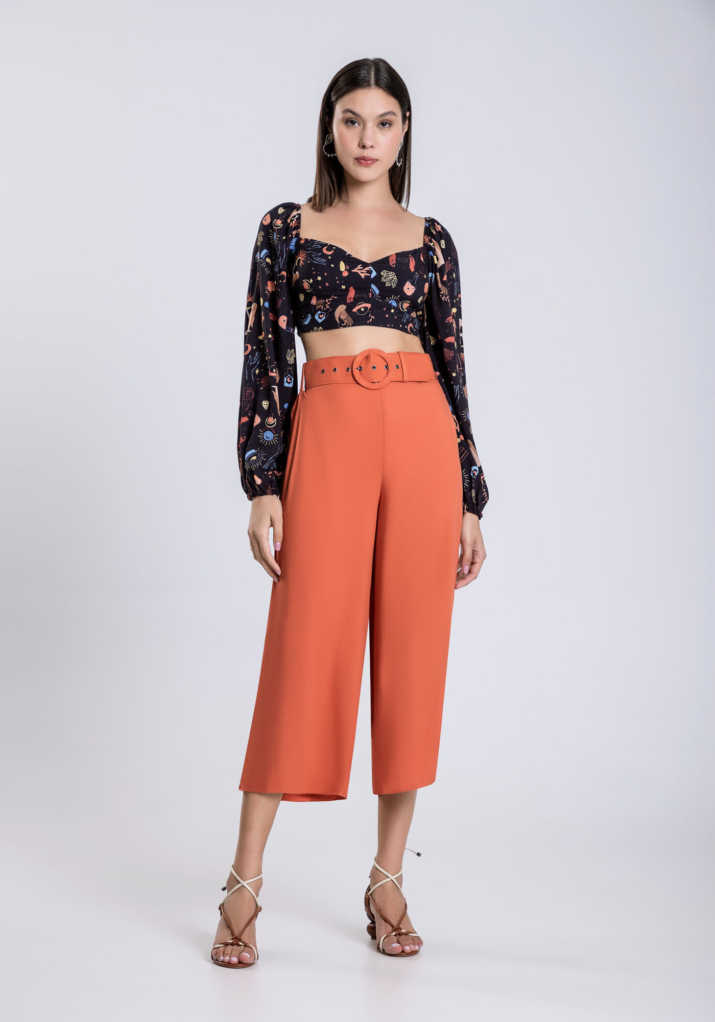 Calça pantacourt com cinto best sale
