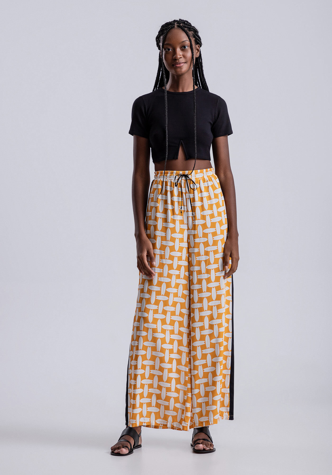 Blusa Cropped Canelada com Recorte V Barra, , large.