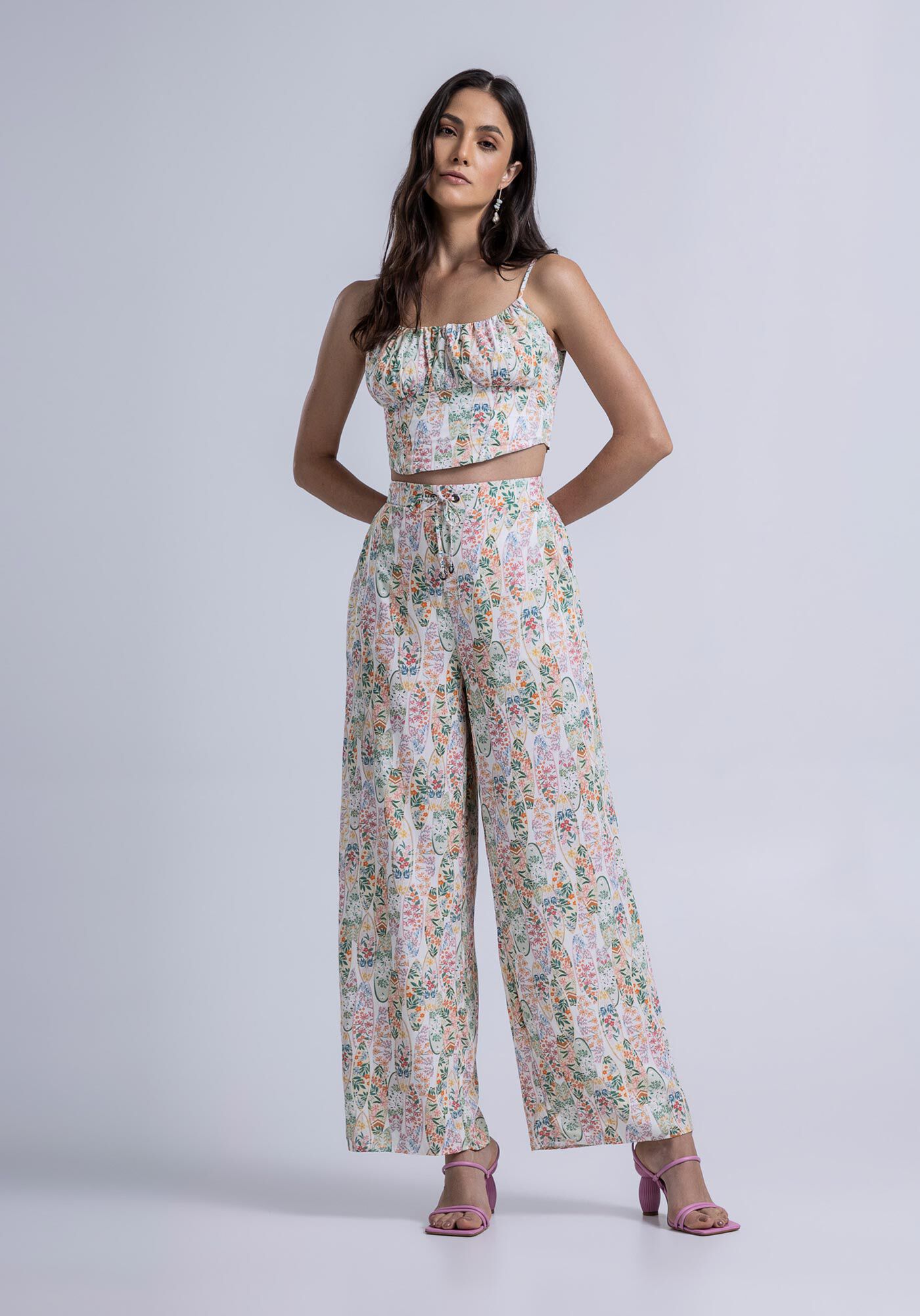 Cal&ccedil;a Reta Ampla em Viscose Estampada, , large.