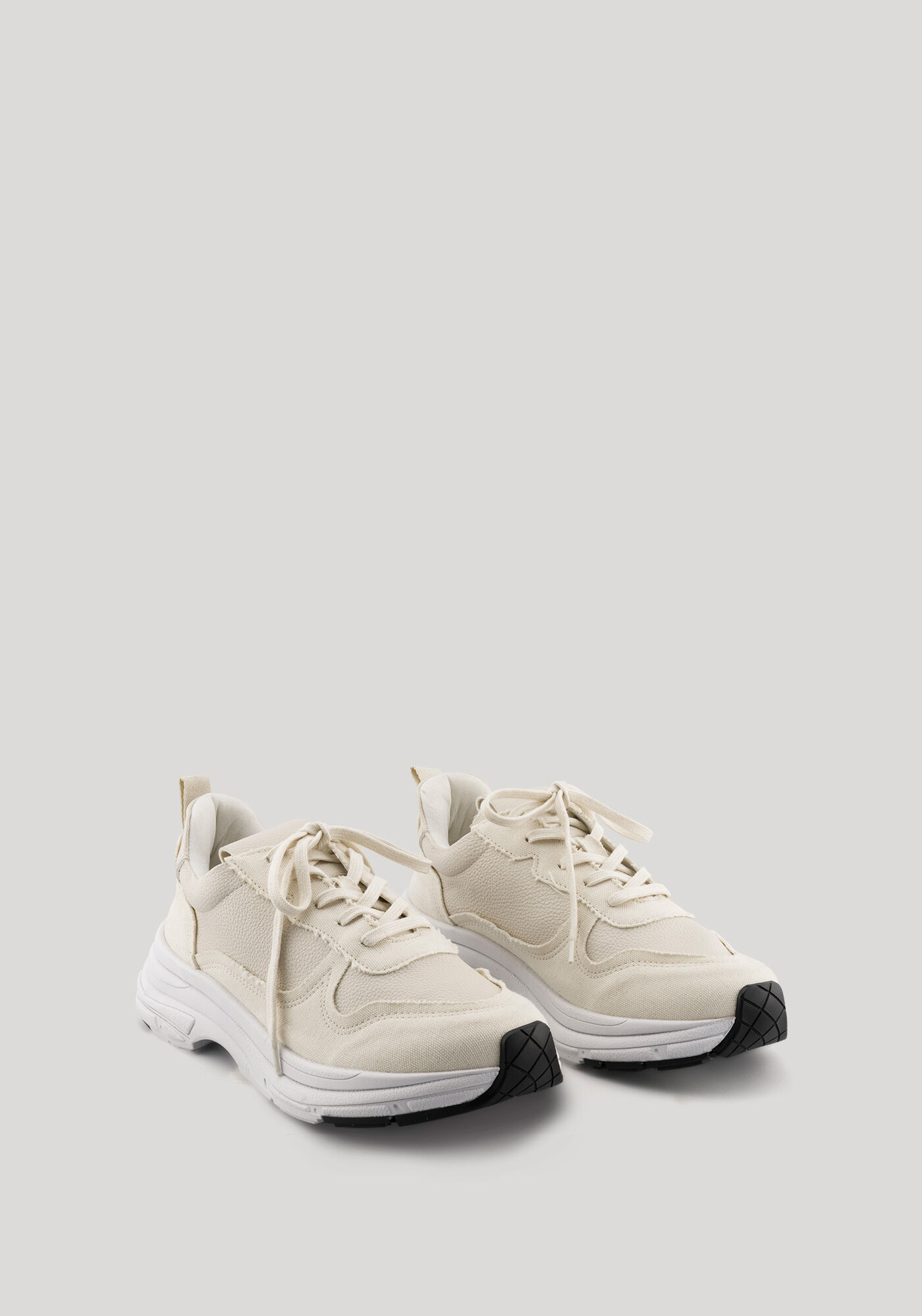 T&ecirc;nis Feminino Com Recortes E Solado Anat&ocirc;mico, , large.