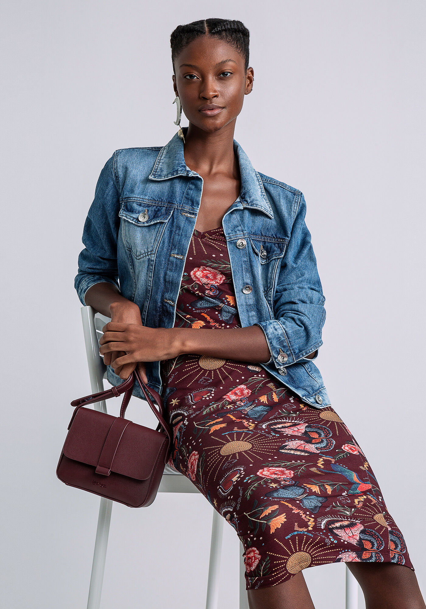 Vestido M&iacute;di Decote V Estampa, JARDIM BORDADO, large.