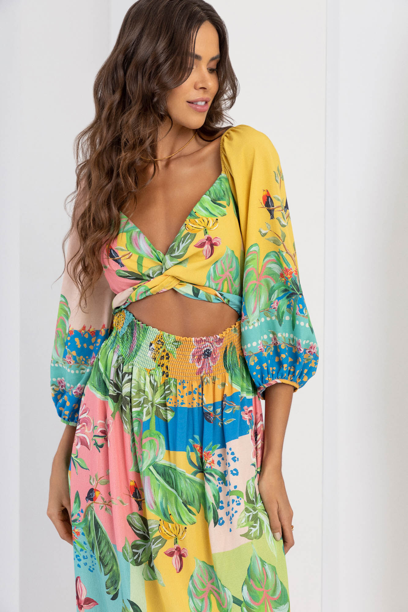 Vestido Manga 3/4 com Decote Transpassado, MACUITA, large.