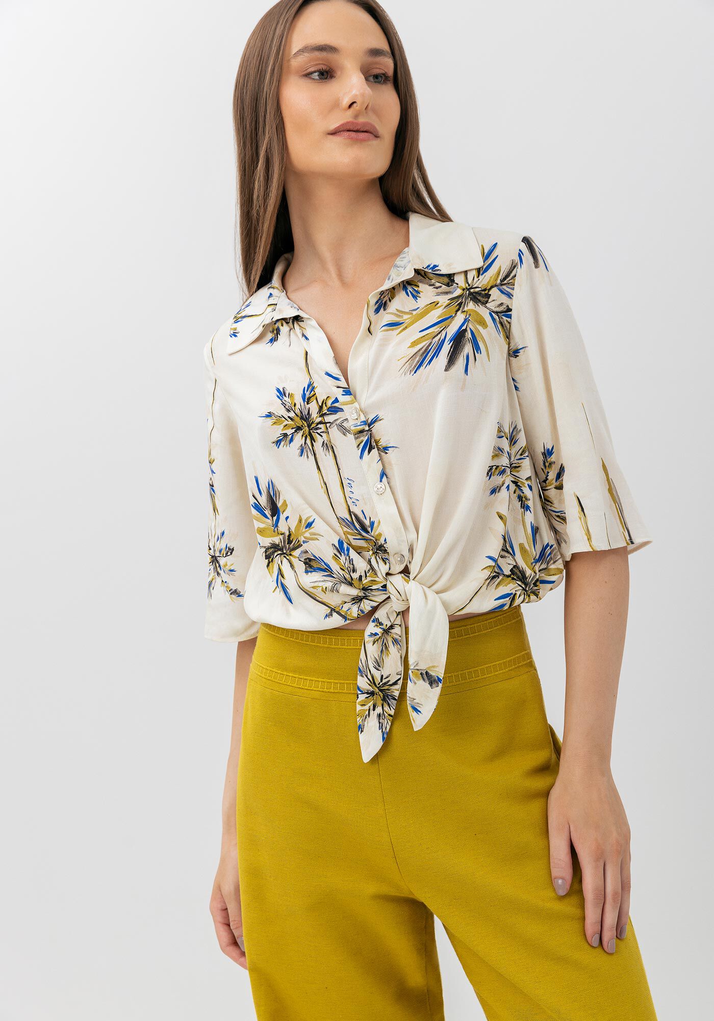 Camisa De Mangas Curtas Estampada Com Bot&otilde;es E Amarra&ccedil;&atilde;o, , large.