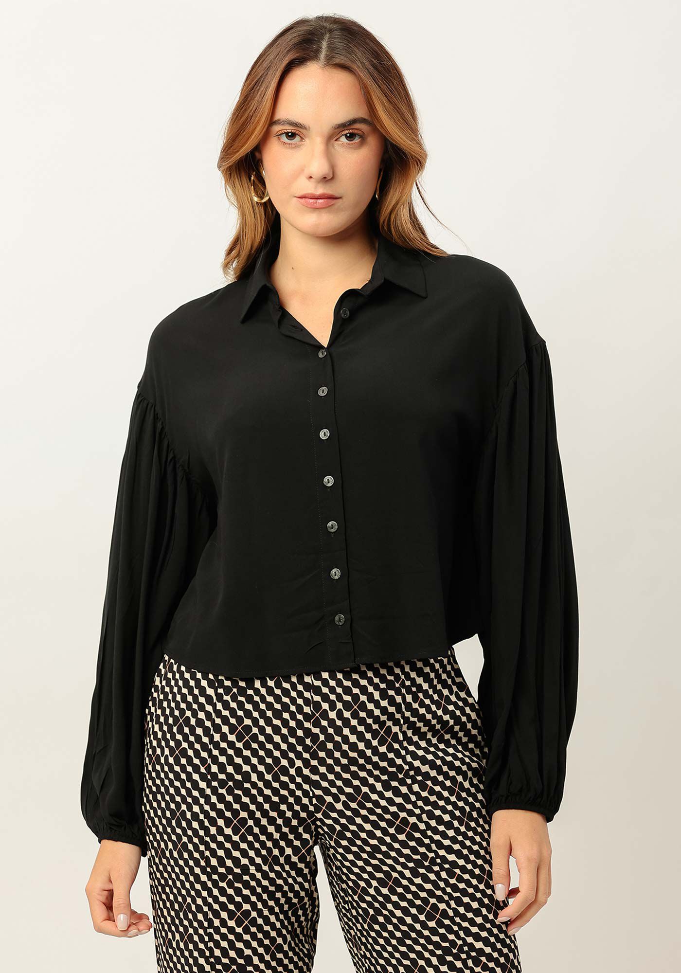 Camisa em Viscose com Manga Longa Bufante, , large.