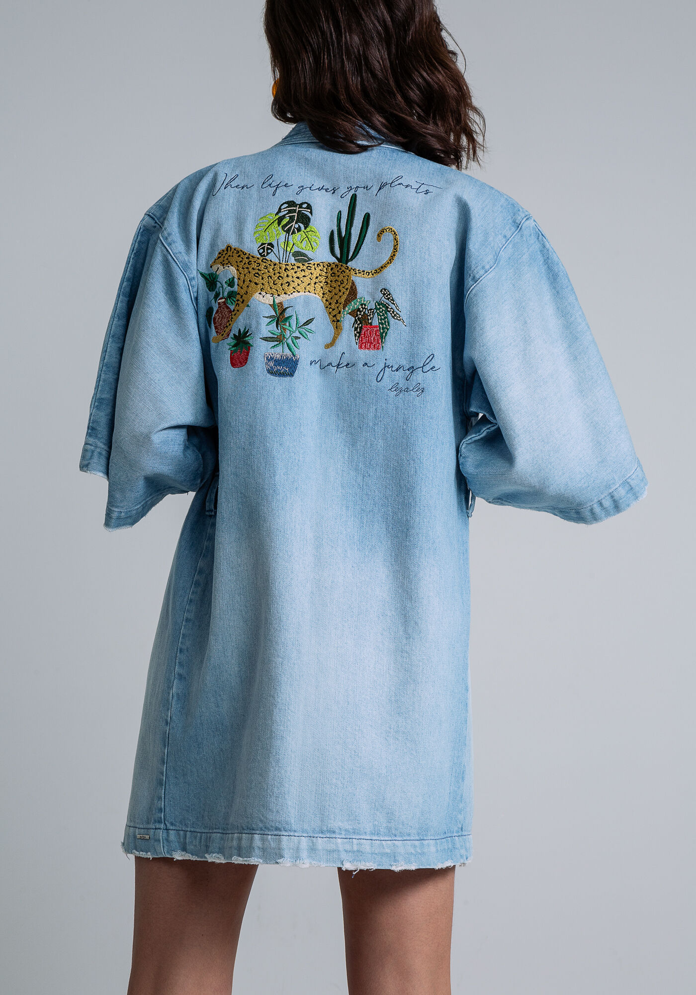 Vestido jeans com shop kimono