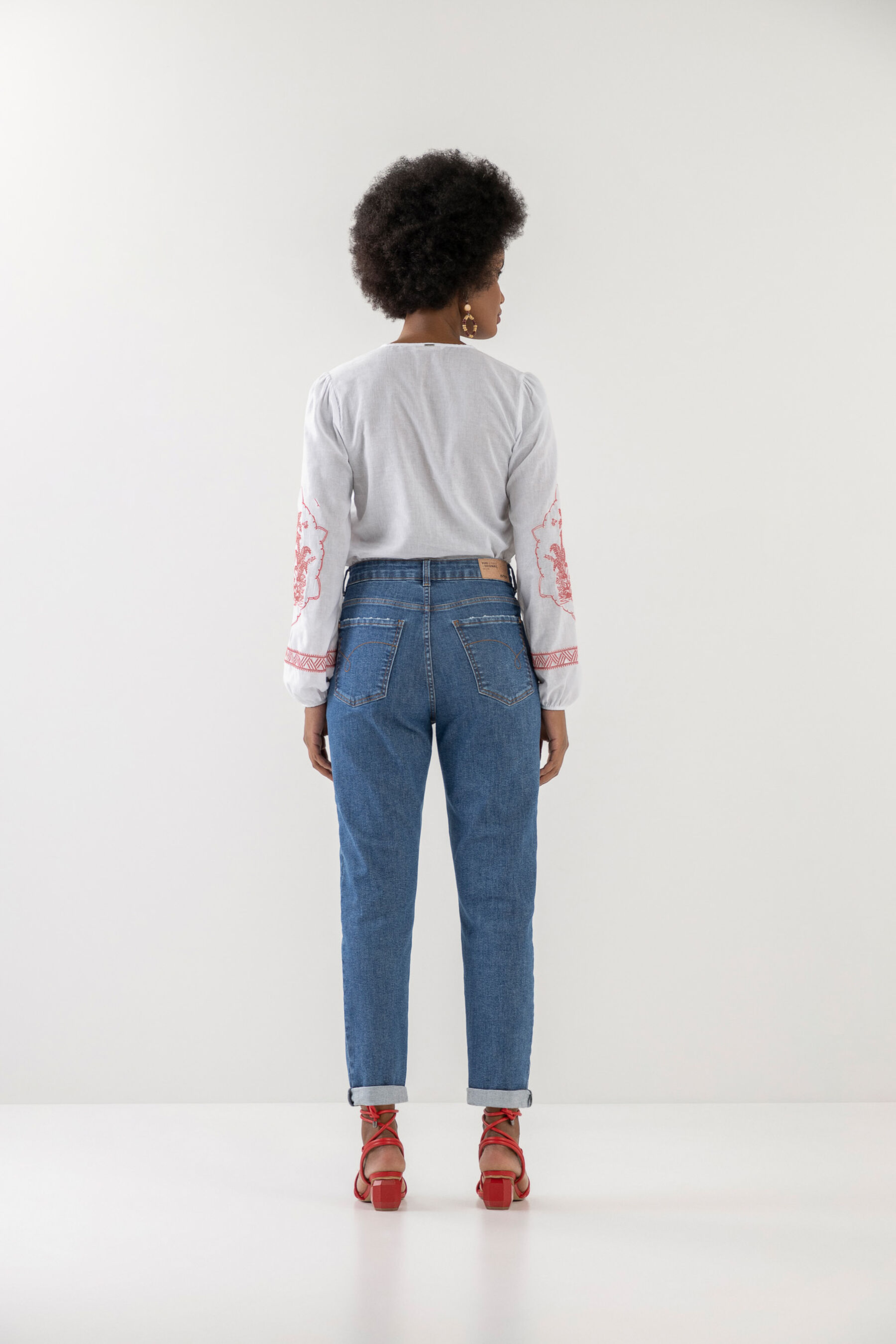 Calça Jeans Mom Sustentável com Elastano, JEANS. Calça Jeans Mom Sustentável com Elastano, JEANS, large.