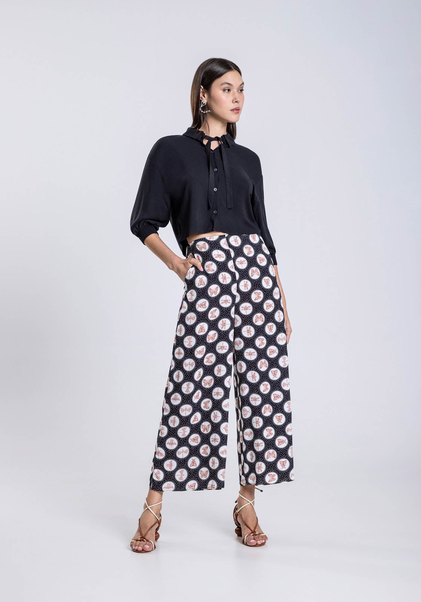 Cal a Pantacourt Rayon com Bolsos