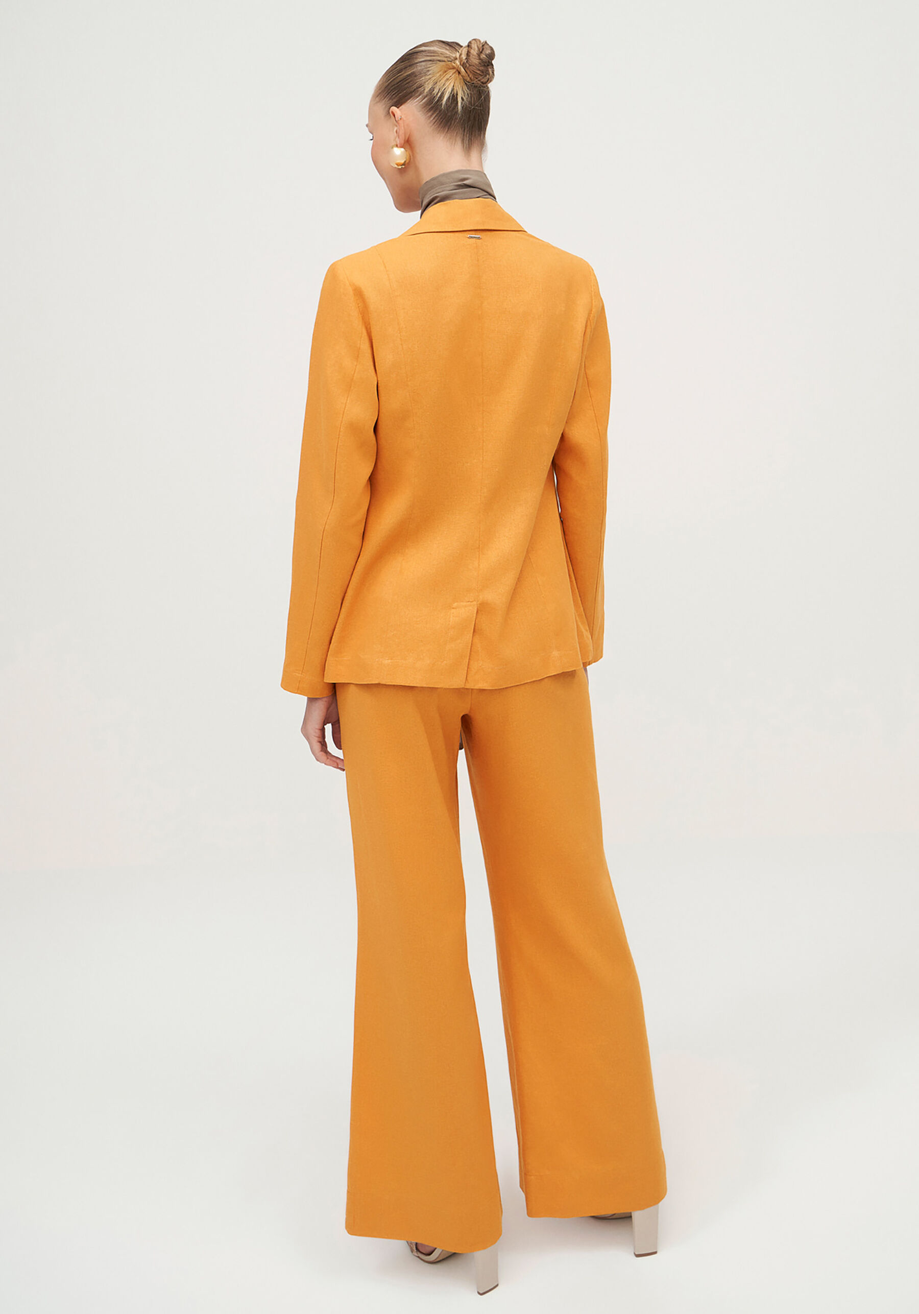 Blazer Alfaiataria em Linho com Bolsos, . Blazer Alfaiataria em Linho com Bolsos, , large.