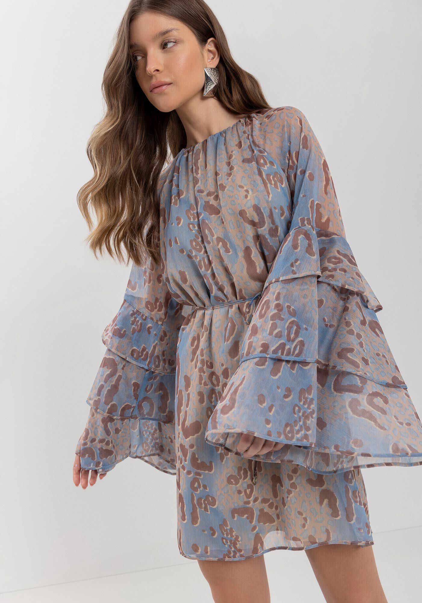 Vestido Curto Estampado Com Babados Nas Mangas, SAVAGE BEGE, large.