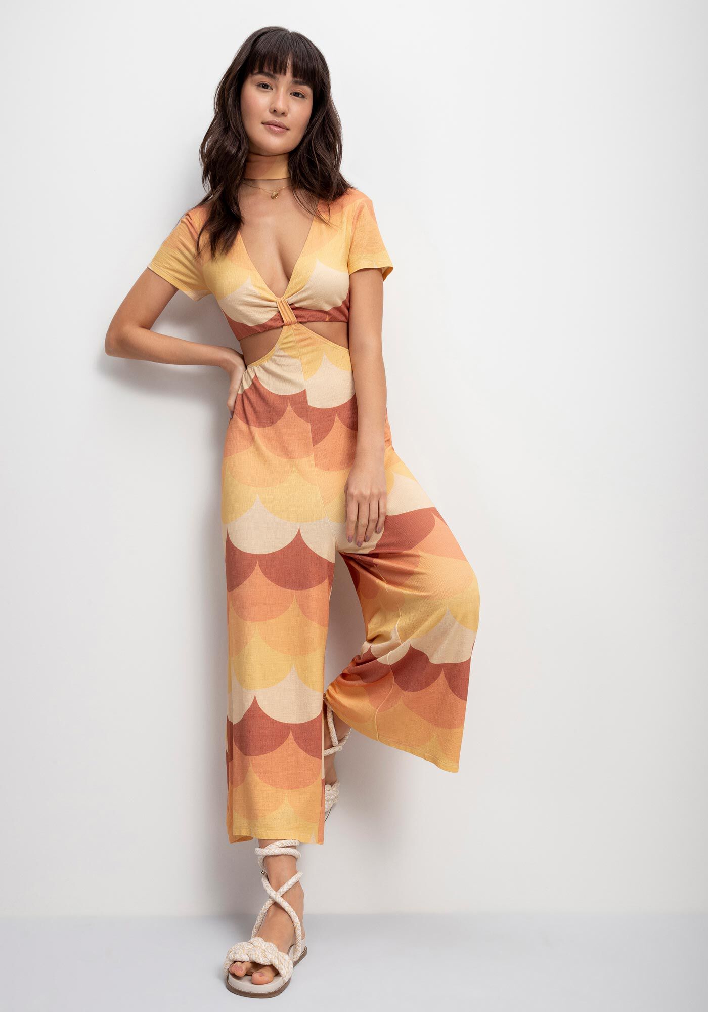 Macac&atilde;o Midi Estampado em Malha com Cut Out, , large.