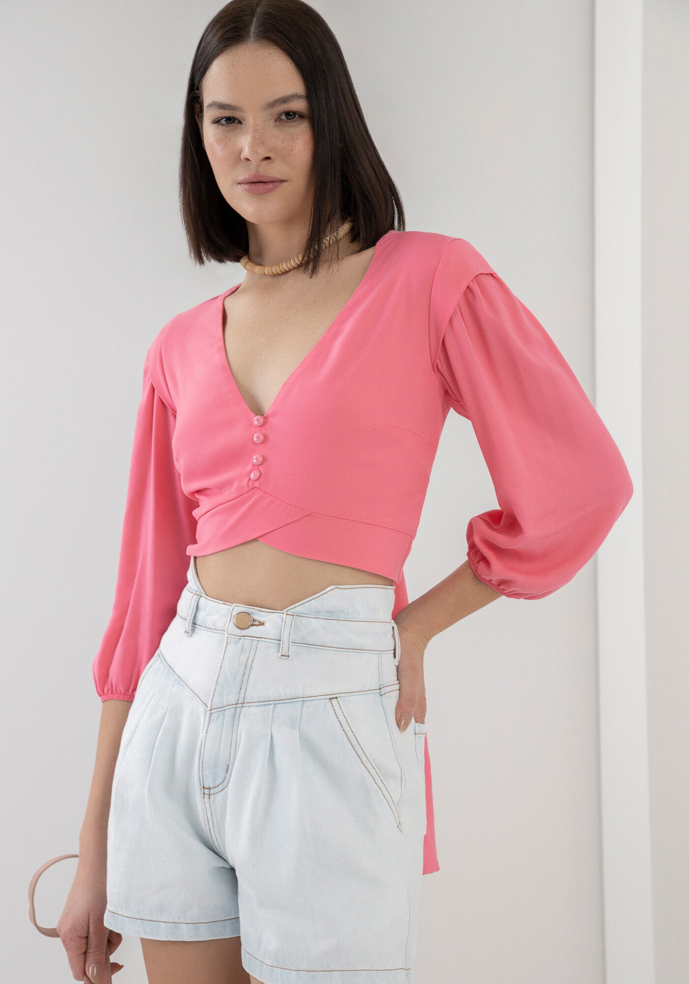 Lucy　0417 Blusa Manga Bufante em Viscose com Recorte Costas | Lez a Lez